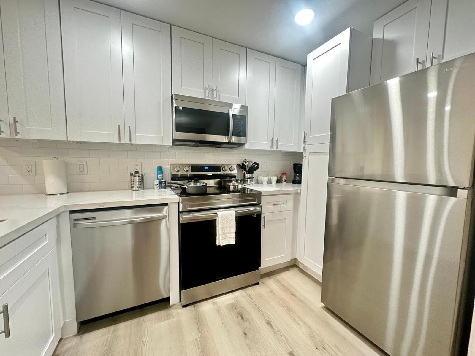 Apartment 1br And 1 Ba In The Prime Location Of Montrose, Houston's Best Spots *