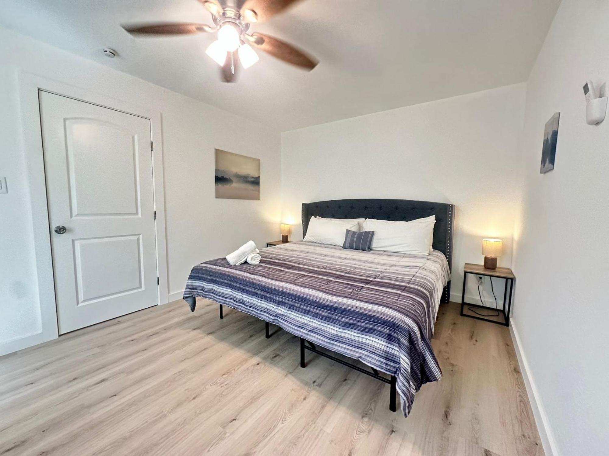 Apartment 1br And 1 Ba In The Prime Location Of Montrose, Houston's Best Spots