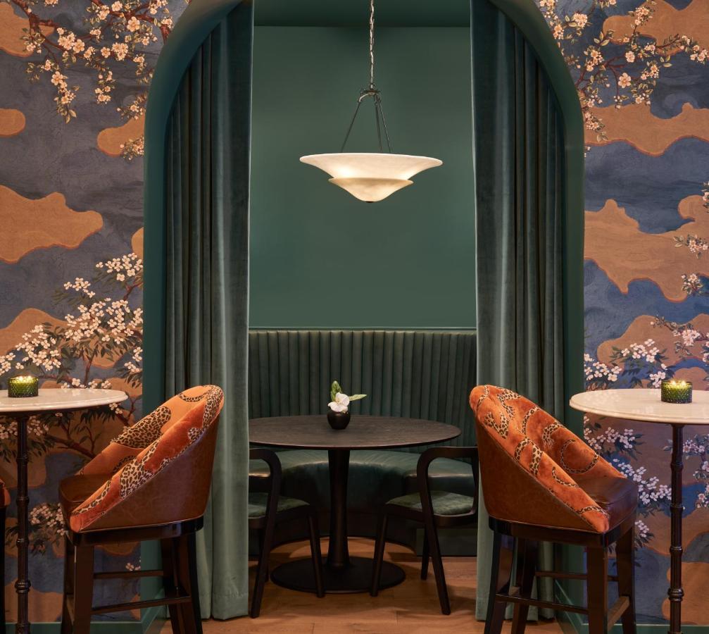 Vesper, Houston, A Tribute Portfolio