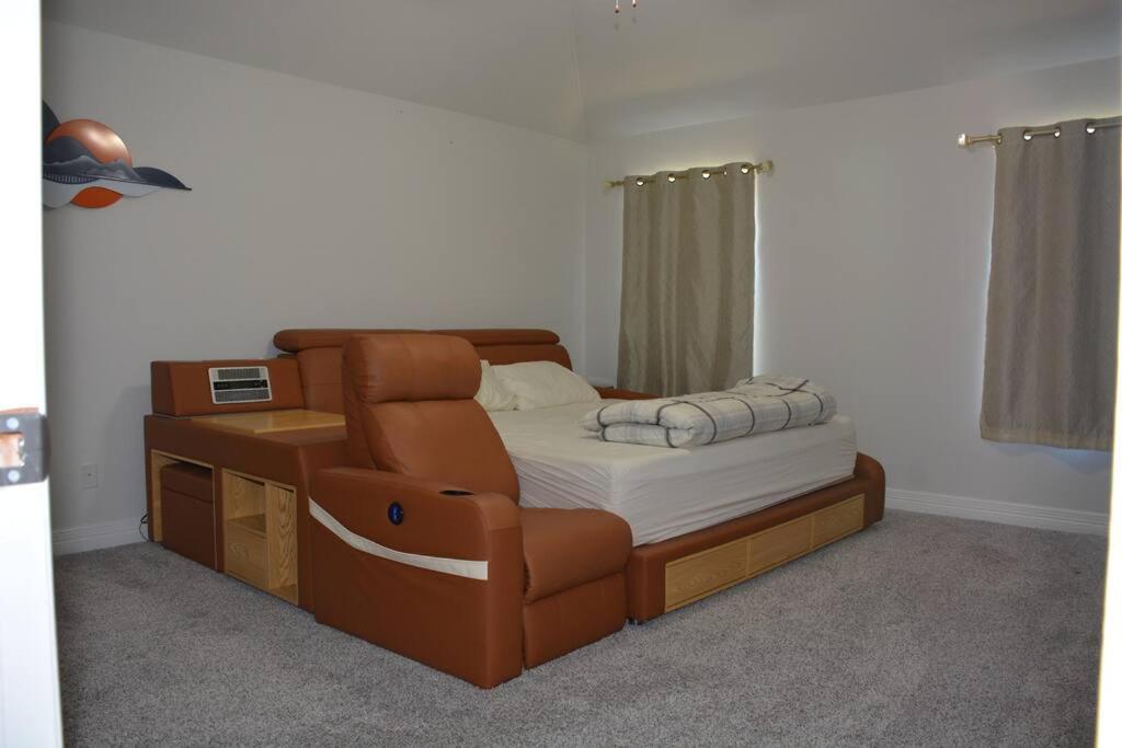 Bright And Cozy 3br- Great Location For Exploring * Houston
