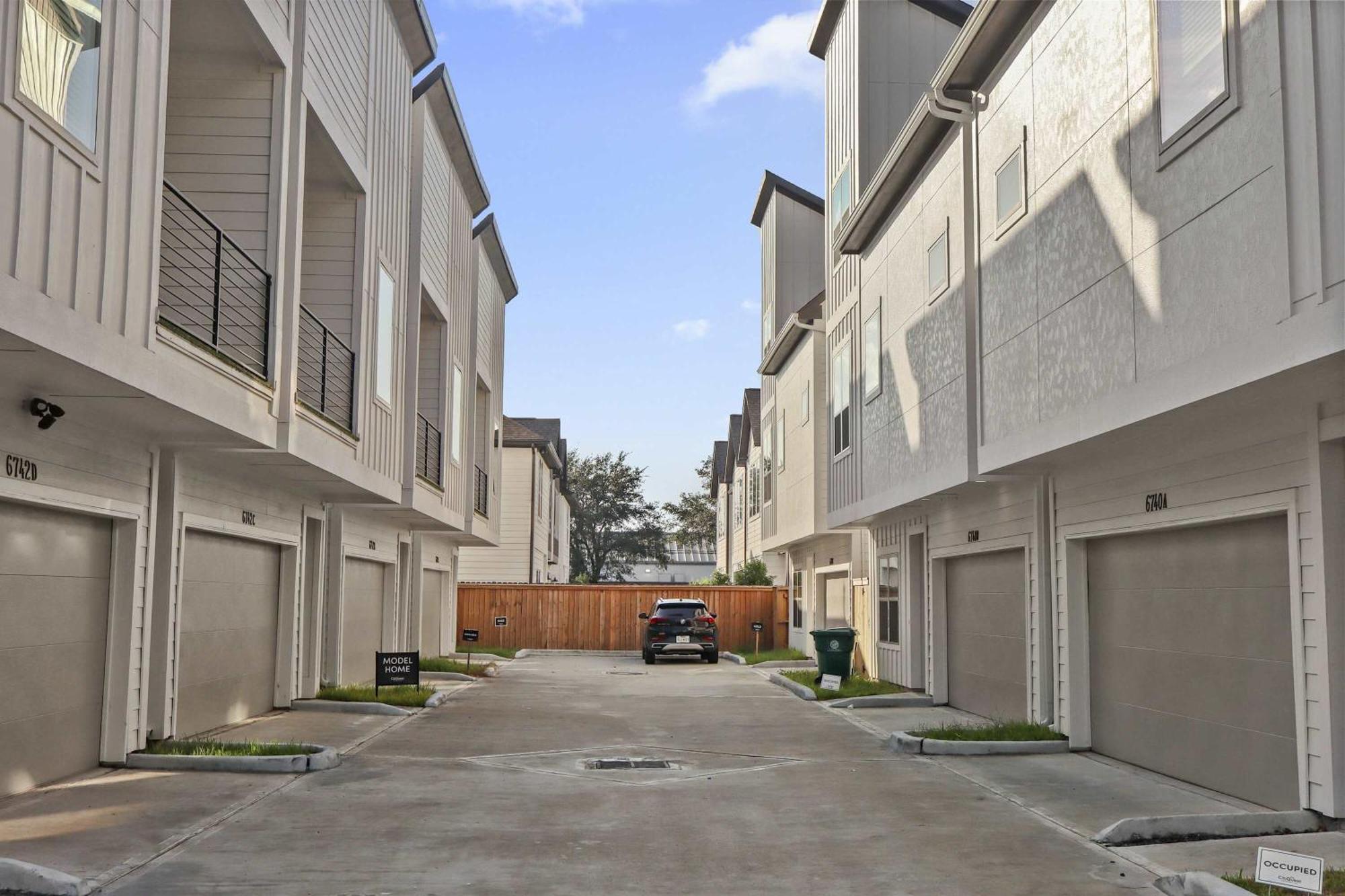 Spacious 3bd With Pool I Near Hotspots I Sleeps 12 Houston