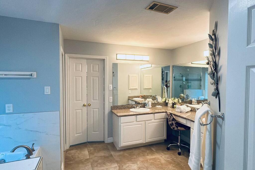 Holiday home Charming Spacious House 5bed 3bath Houston