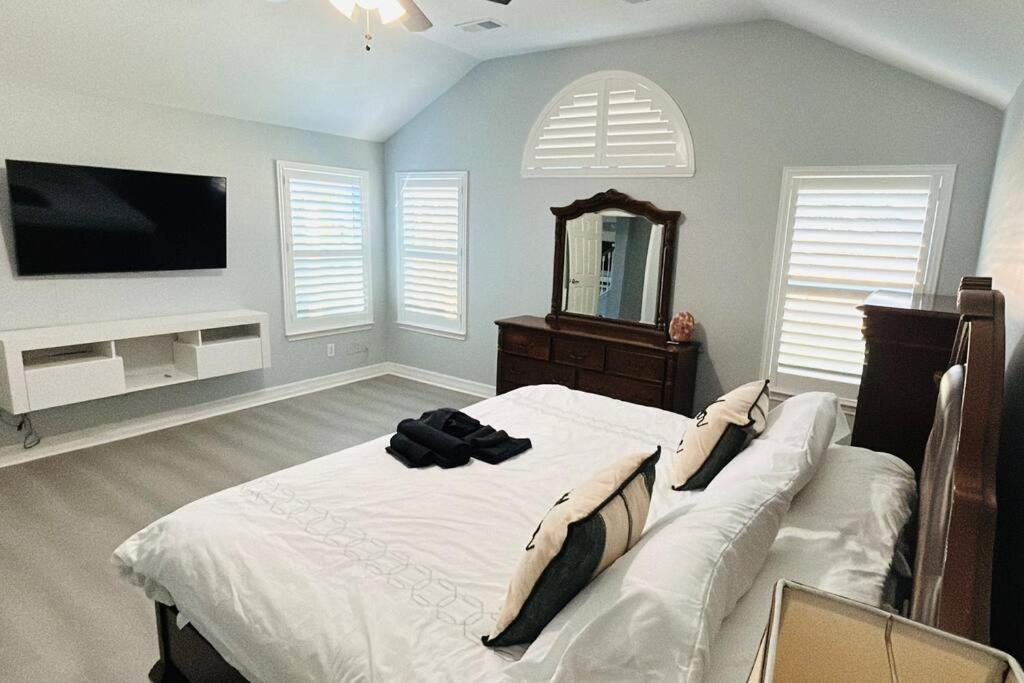 Charming Spacious House 5bed 3bath Holiday home Houston