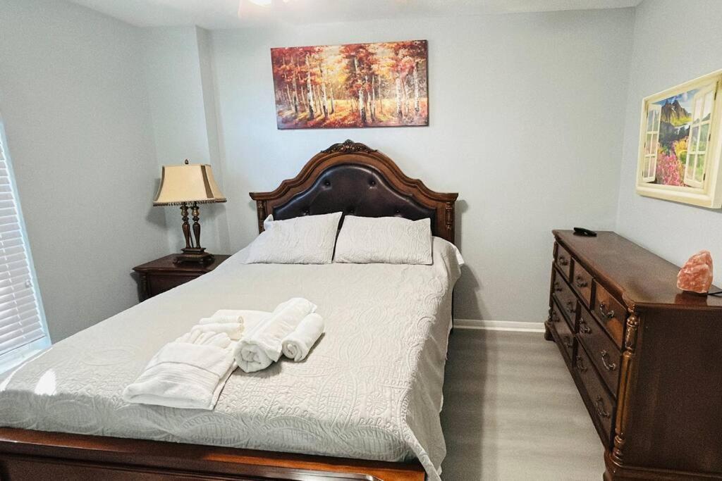 Charming Spacious House 5bed 3bath