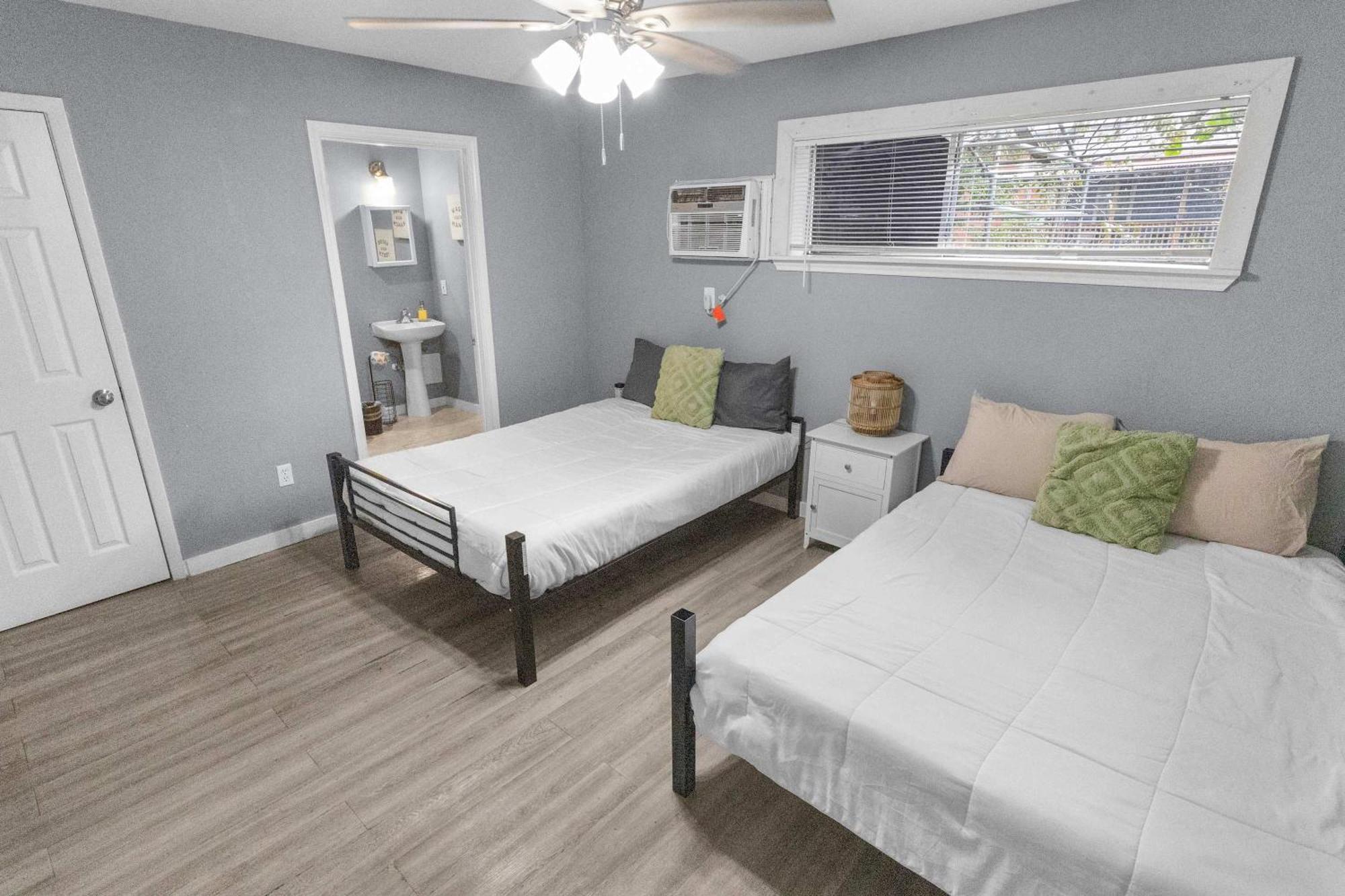 Apartment Htx Spacious Apt I Parking I Near Dtown I Nrg Houston