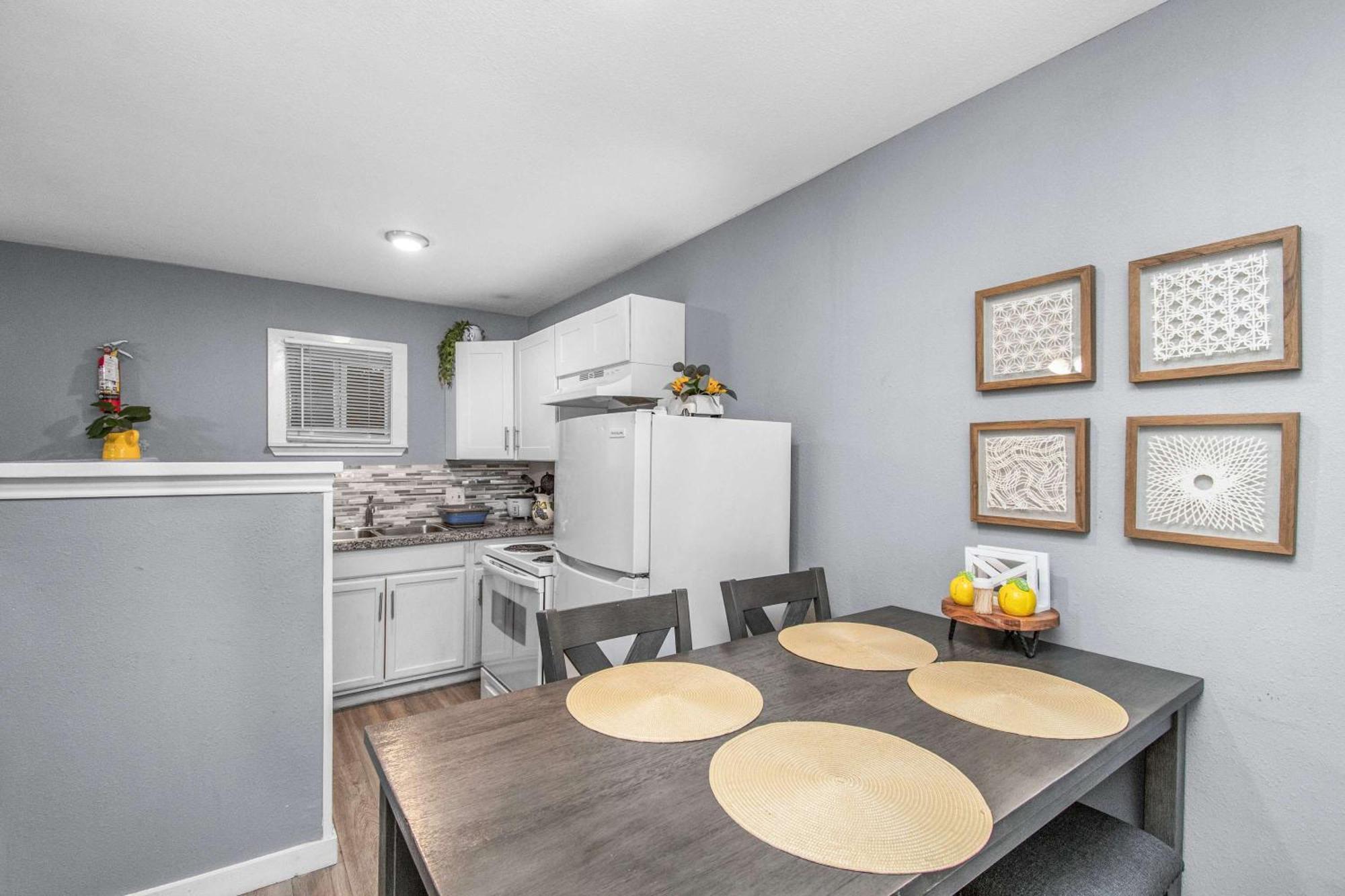 Htx Spacious Apt I Parking I Near Dtown I Nrg Houston