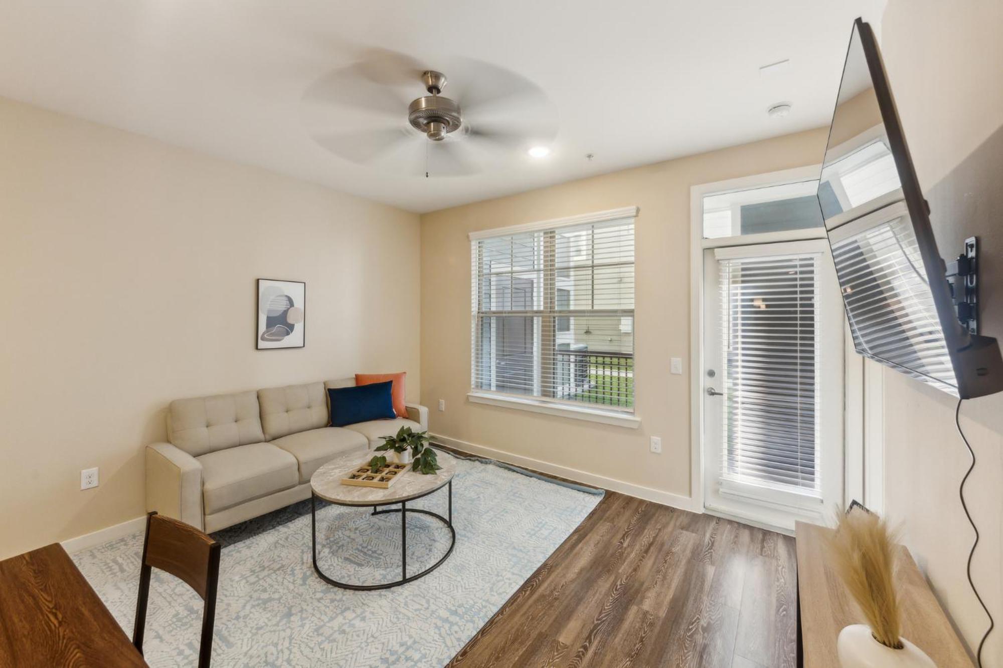 Cullen 6103 I New Construction 1bd I Gated * Houston