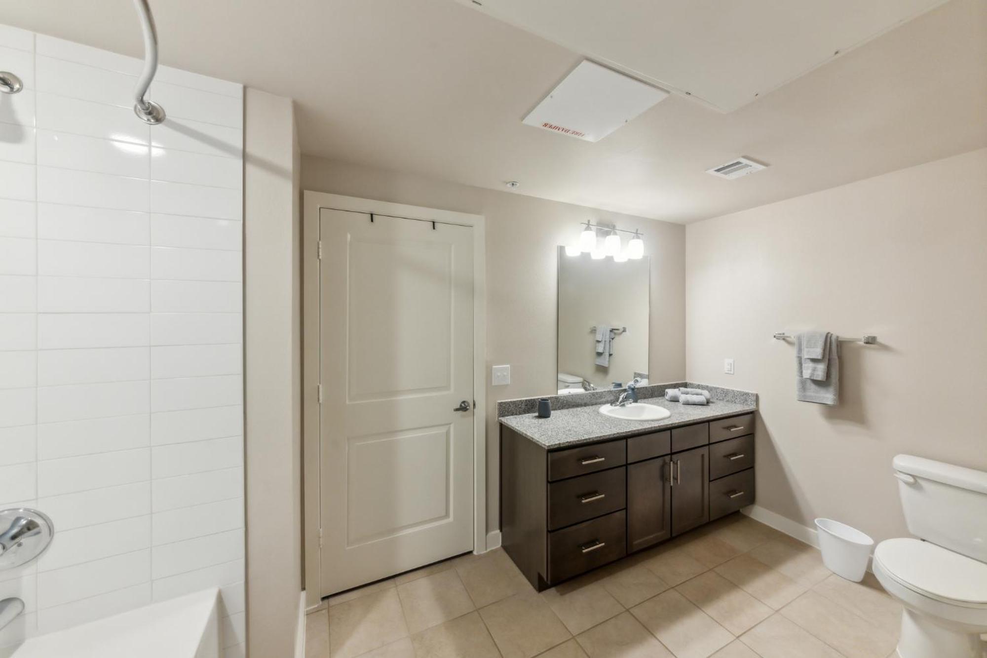 Cullen 6103 I New Construction 1bd I Gated