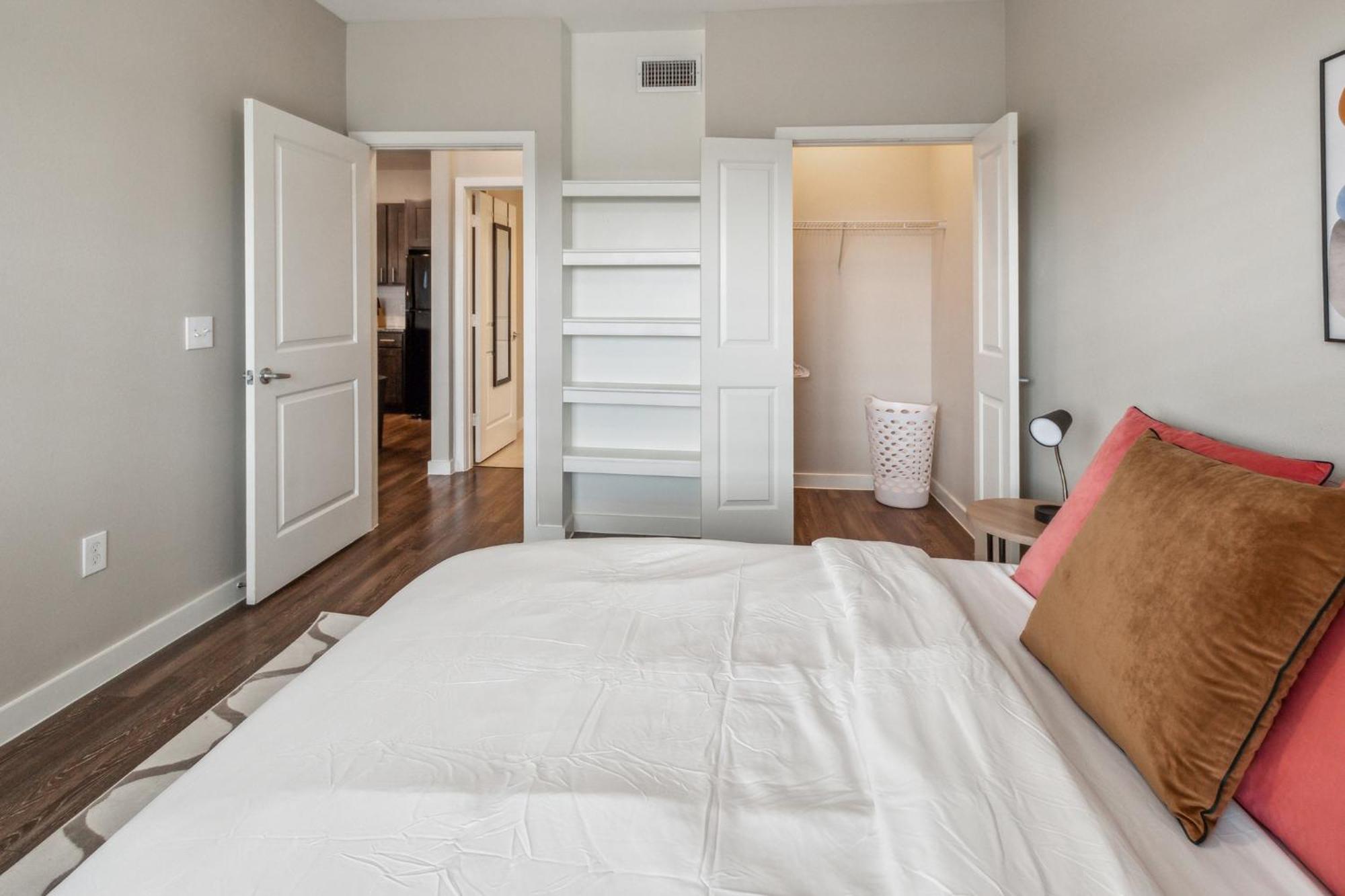 C Creek 7309 I New Construction 1bd I Gated * Houston
