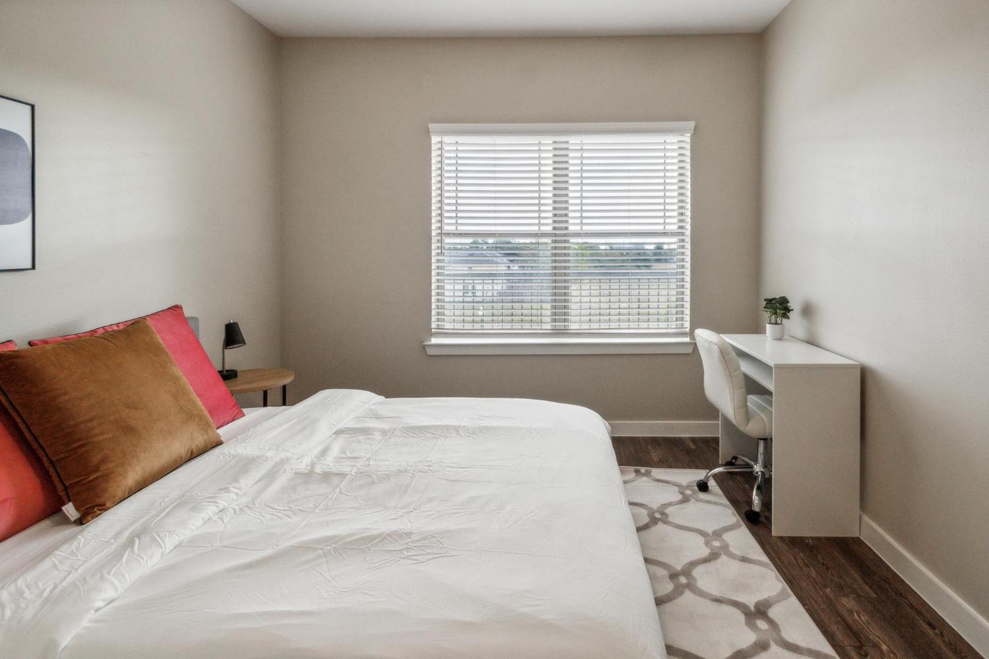 C Creek 7309 I New Construction 1bd I Gated Apartment Houston