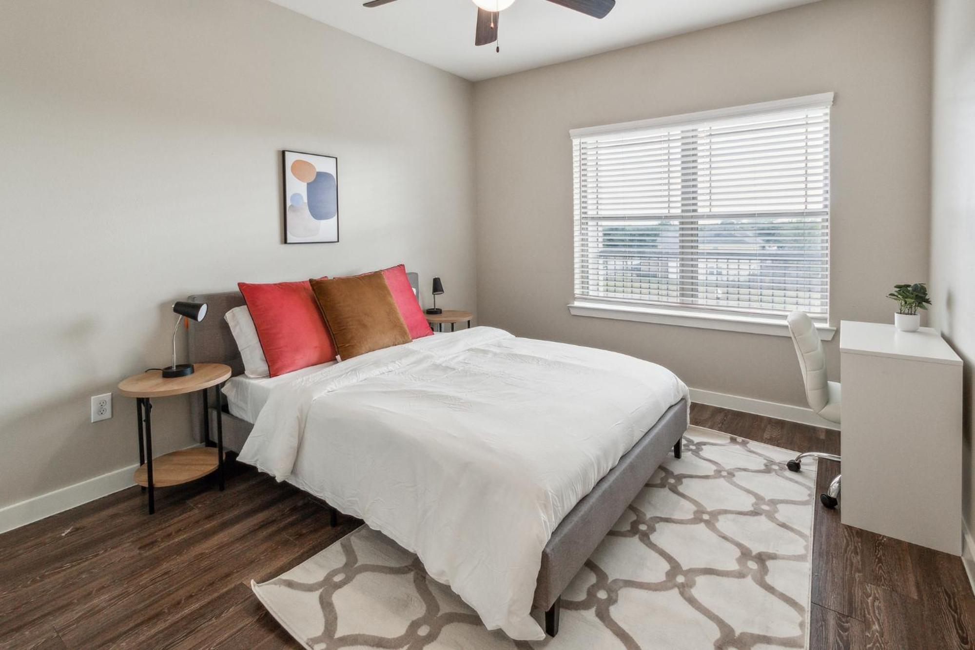 C Creek 7309 I New Construction 1bd I Gated * Houston