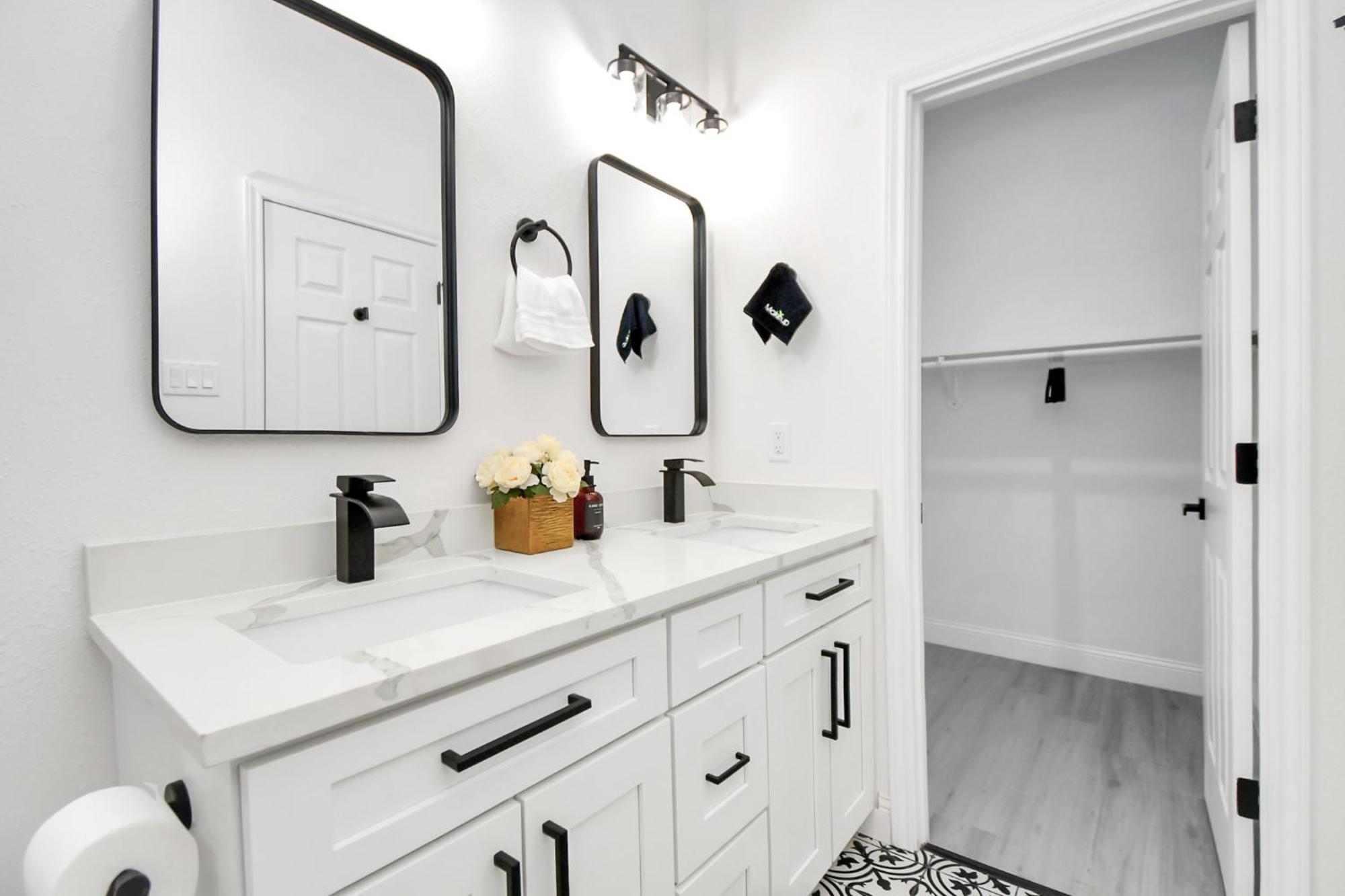 Contemporary Luxury 3 Bed - Nrg-med Center Houston