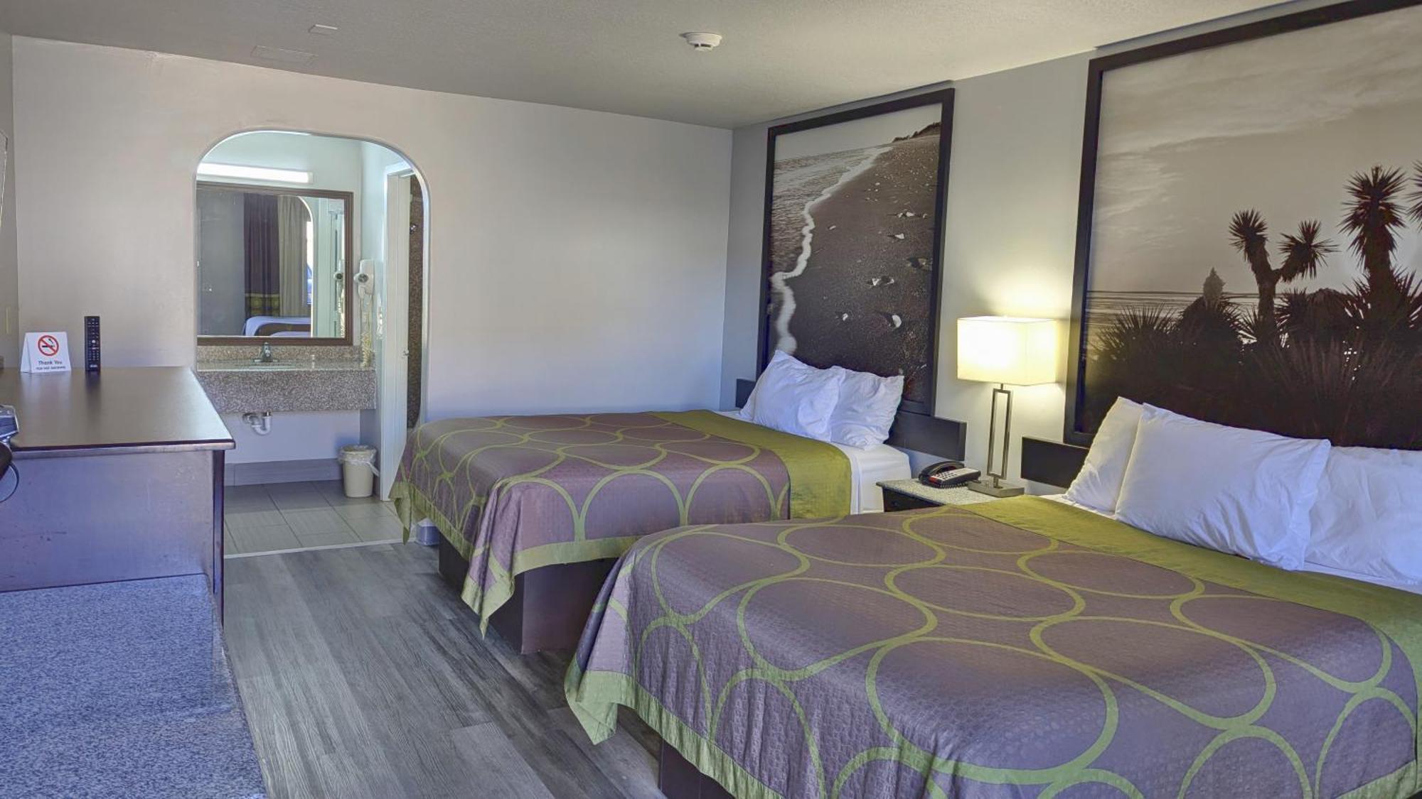 Hotel Super 8 By Wyndham Houston/willowbrook Hwy 249 Houston