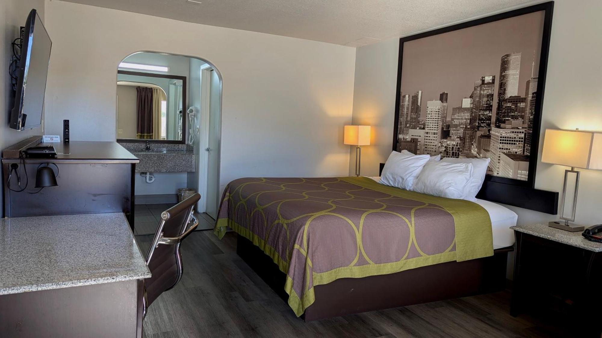 Super 8 By Wyndham Houston/willowbrook Hwy 249 Houston