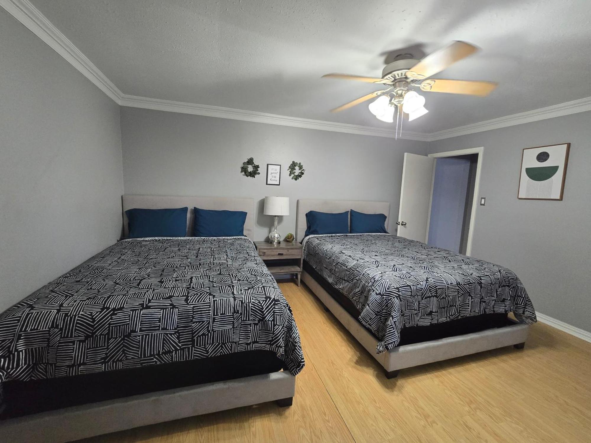 Holiday home 1976houstongem Luminous Pvtpool & Hottub Dt20mins For Lrg Families 6beds 2bath *