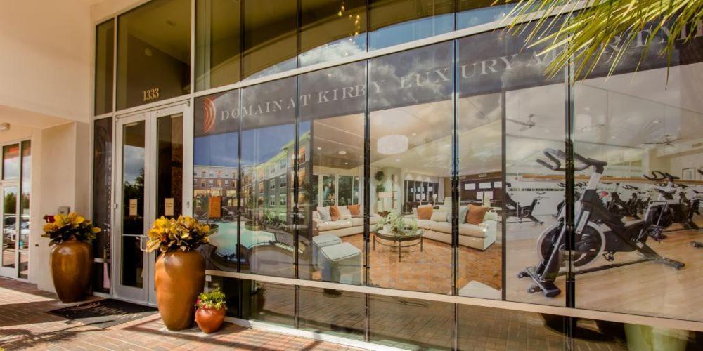 Gorgeous Furnished Near Texas Medical Center & Nrg Stadium