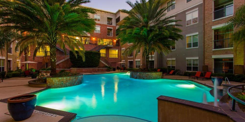 Gorgeous Furnished Near Texas Medical Center & Nrg Stadium