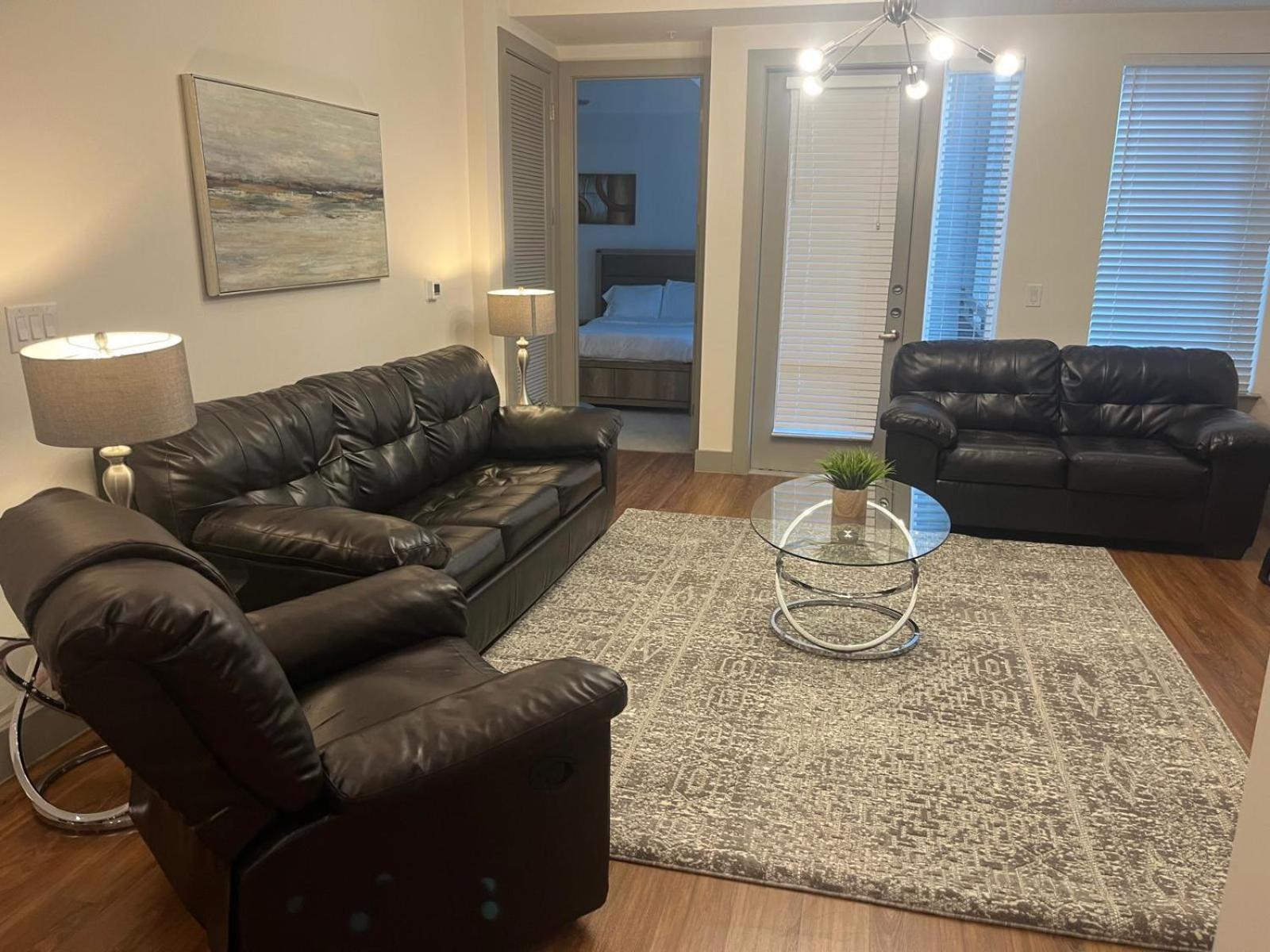 Resort-style Near The Galleria Apartment Houston