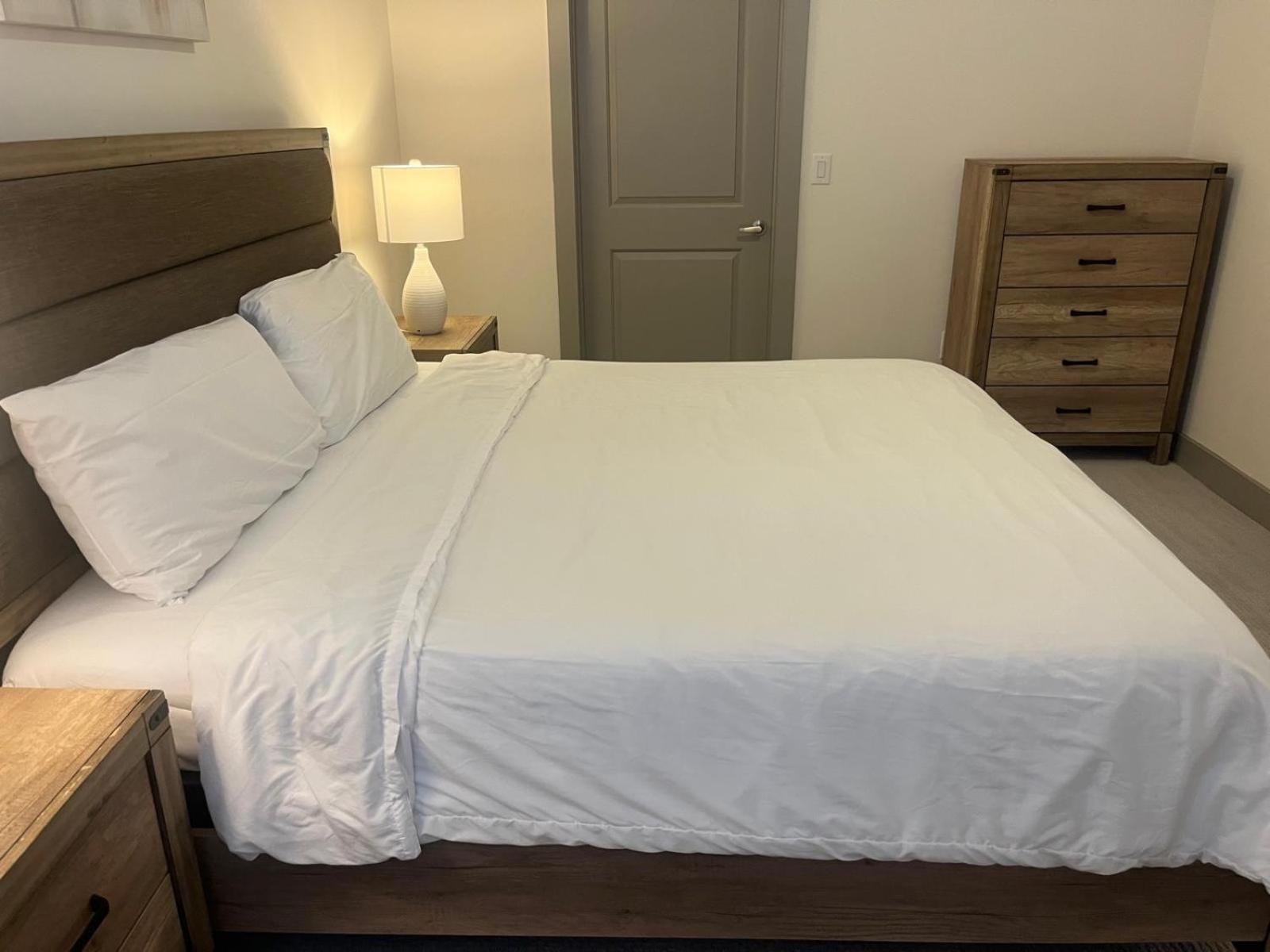 Apartment Resort-style Near The Galleria Houston