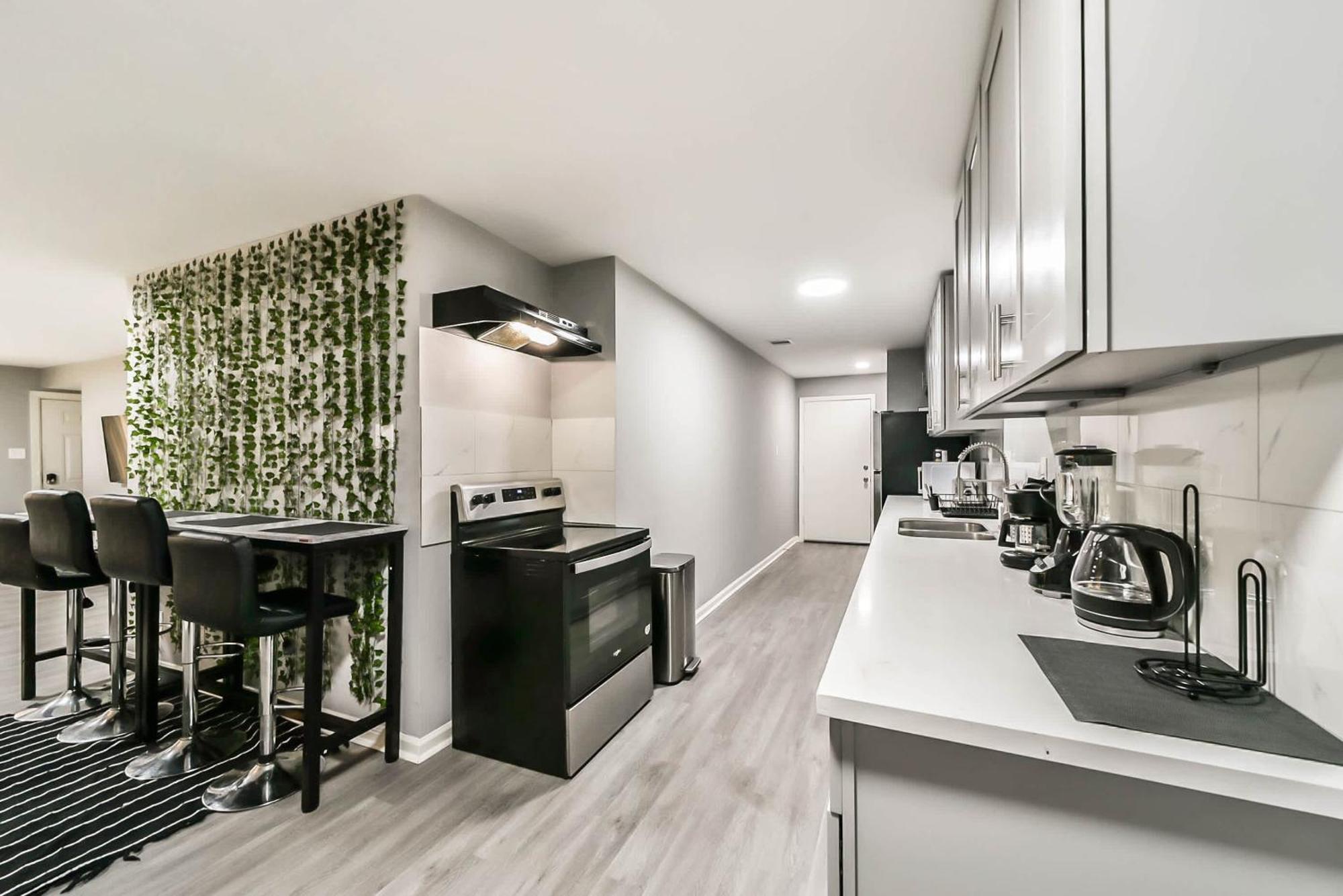 Comfy 5br With Hot Tub, 10min From Ngr Stadium Houston