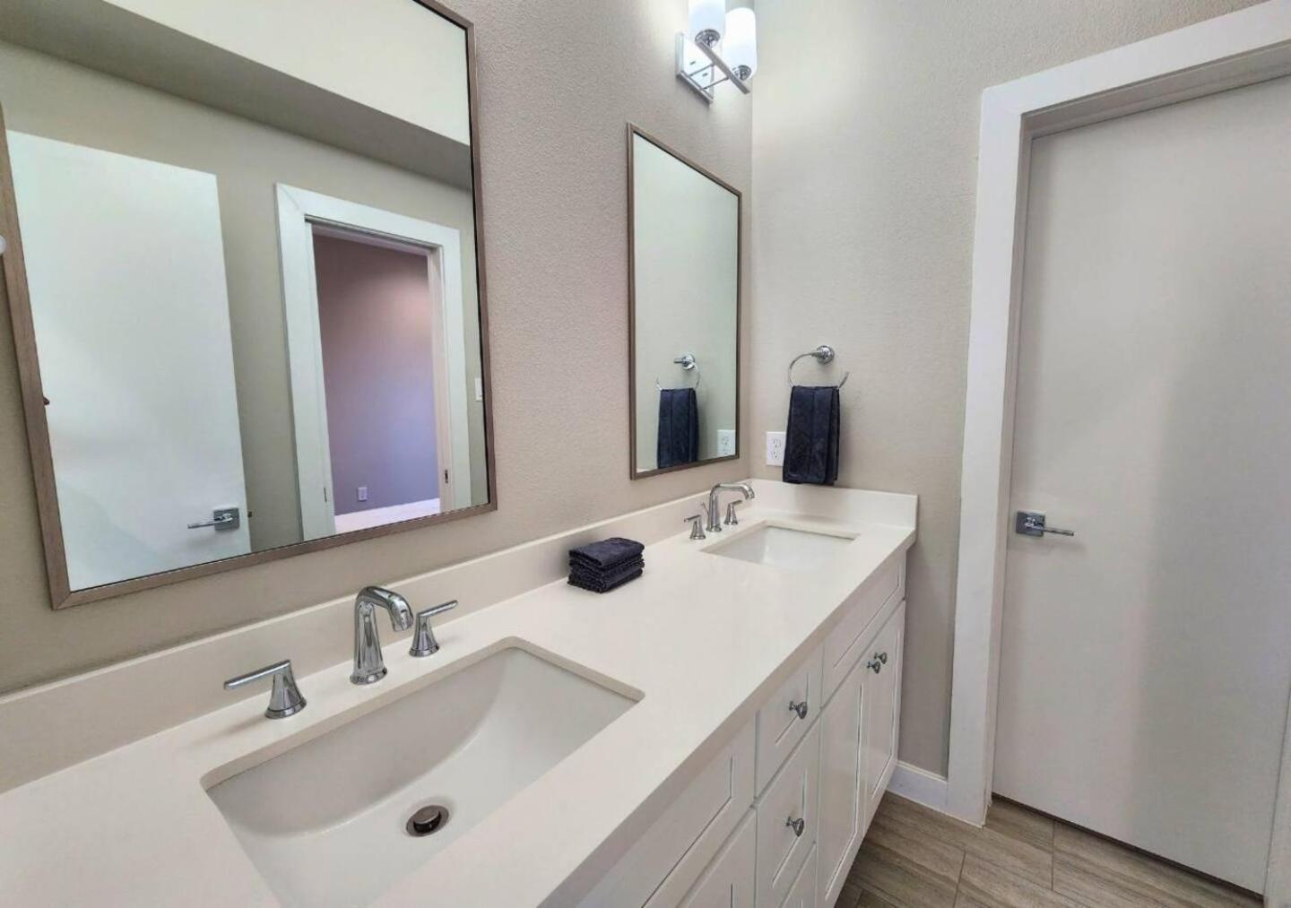 Haven Cozy & Affordable * Houston