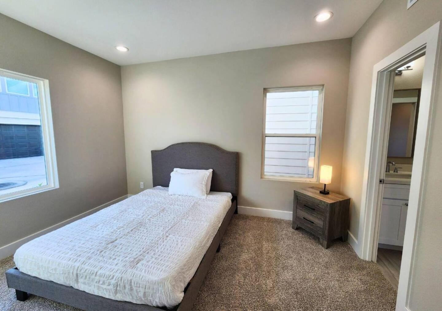 Haven Cozy & Affordable * Houston