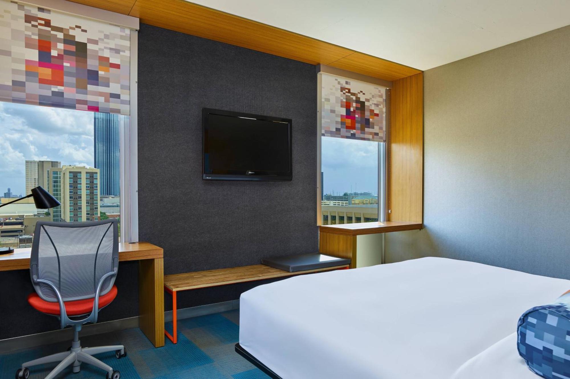 Aloft By The Galleria Hotel