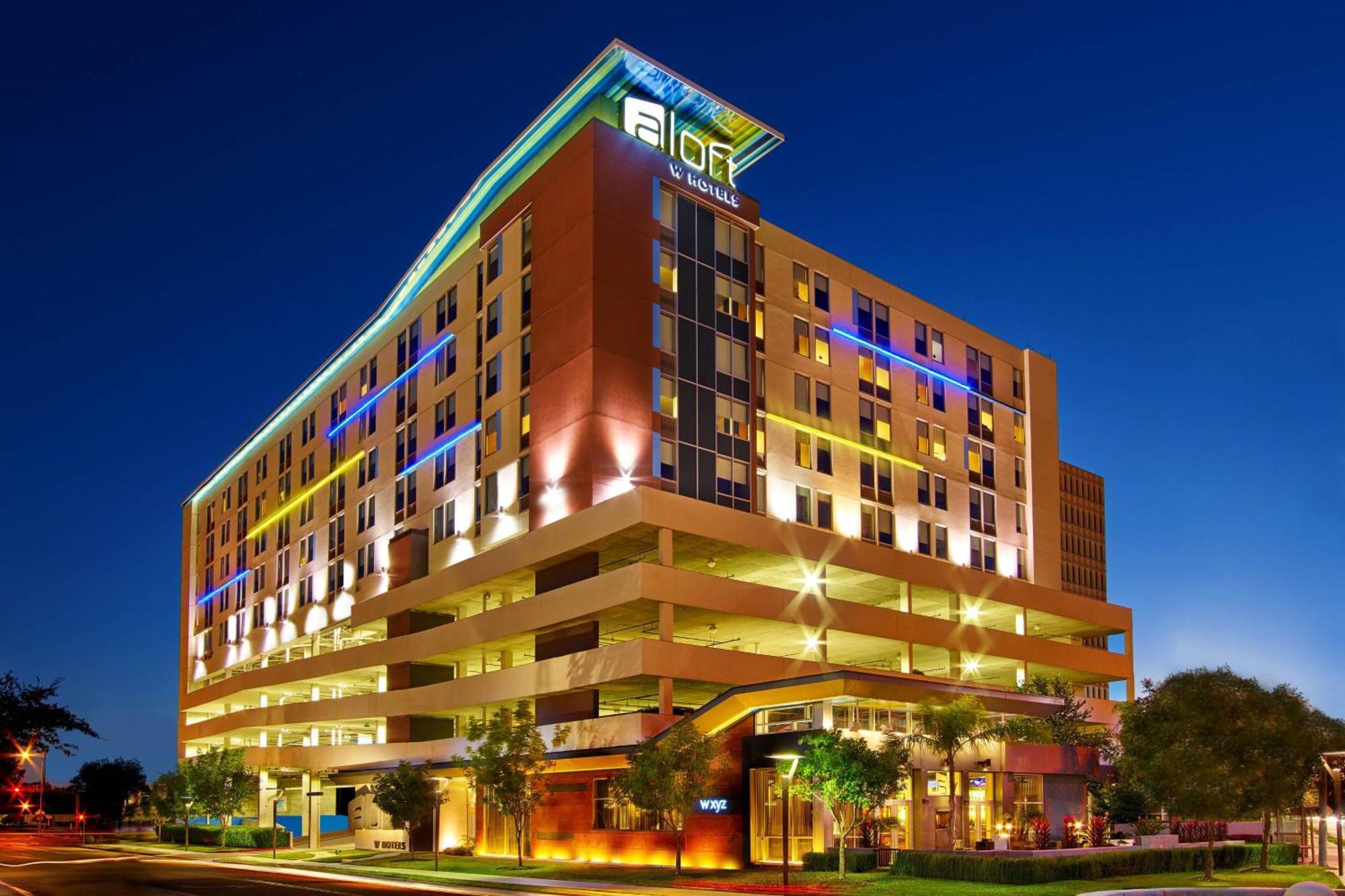 Hotel Aloft By The Galleria