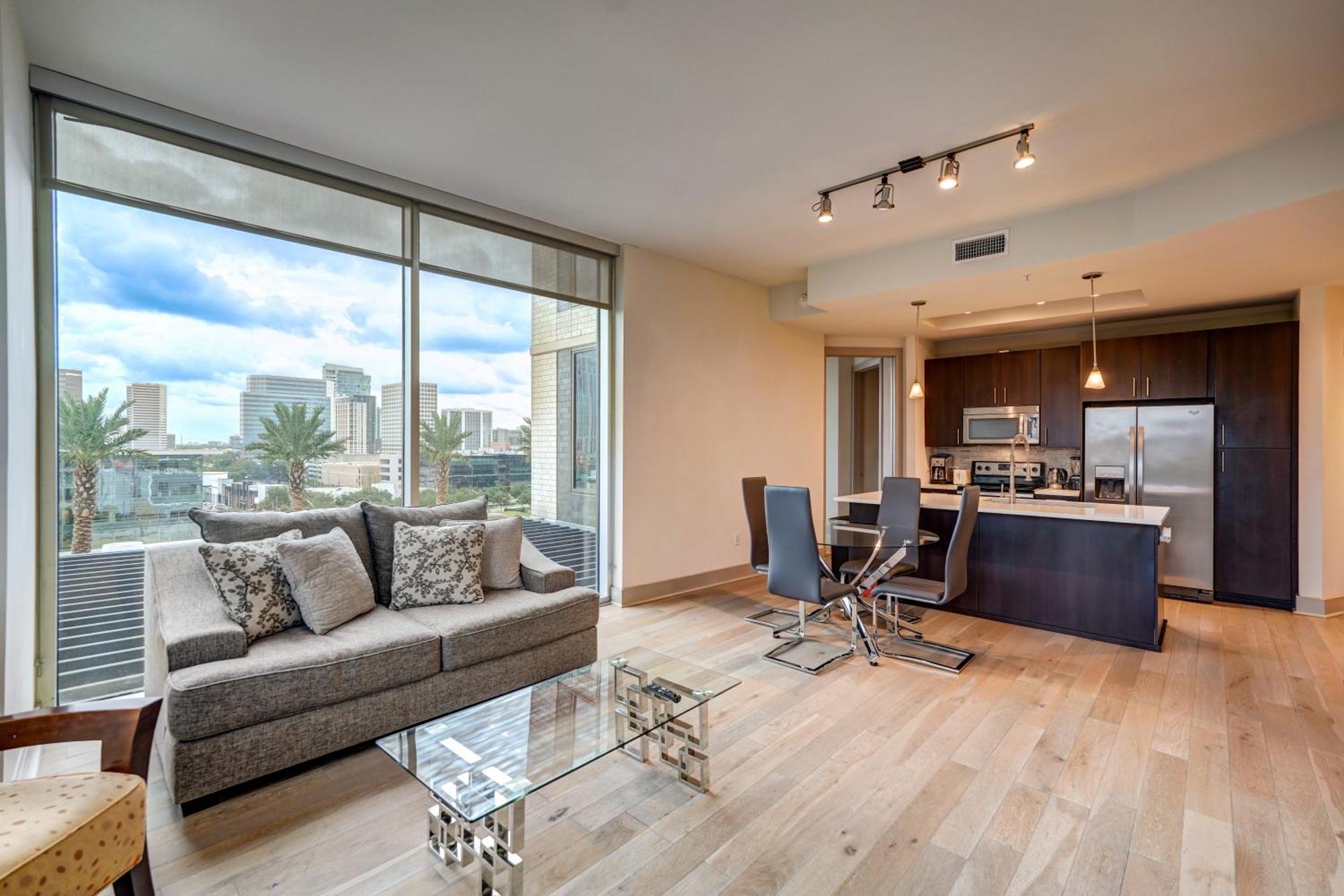 Hanover Post Oak * Houston