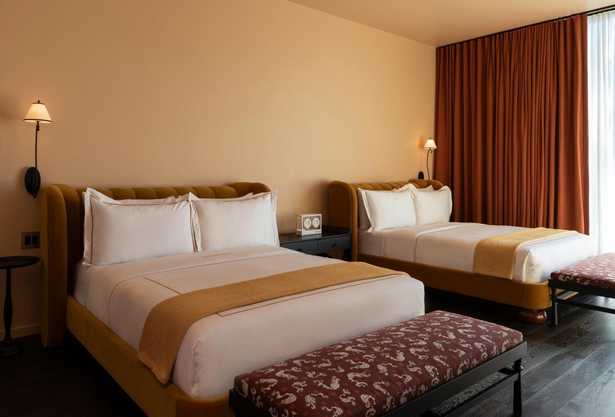 Saint Augustine Hotel Houston