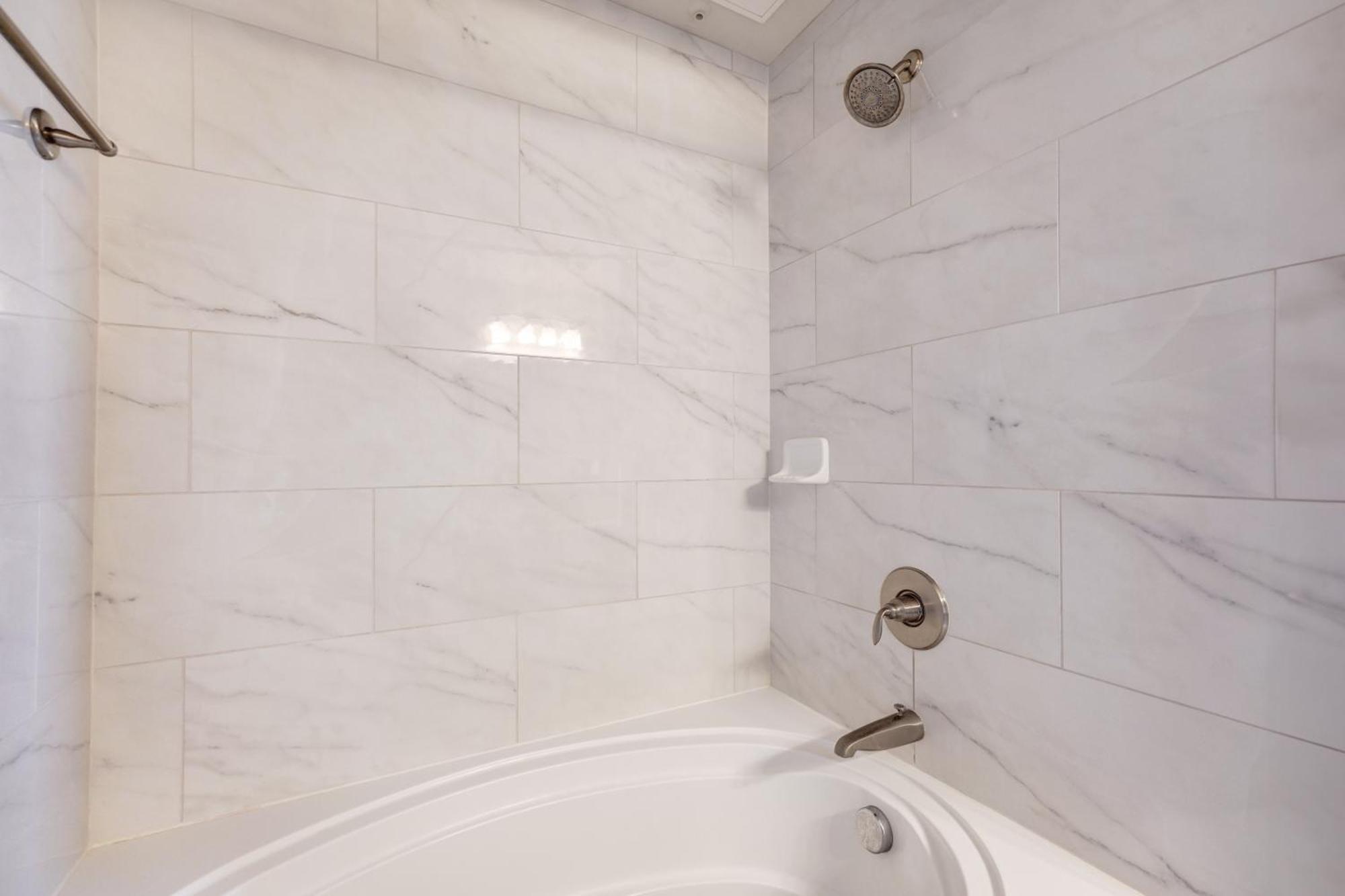 Hanover Post Oak Apartment