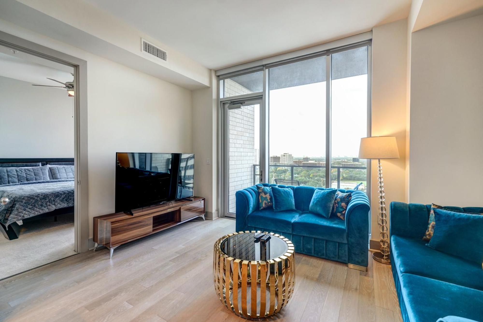 Hanover Post Oak Apartment Houston