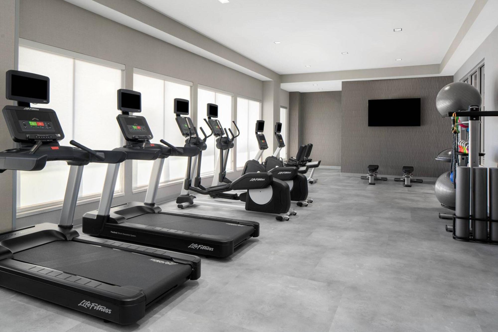 Hotel Courtyard By Marriott I-10 West/memorial 3*