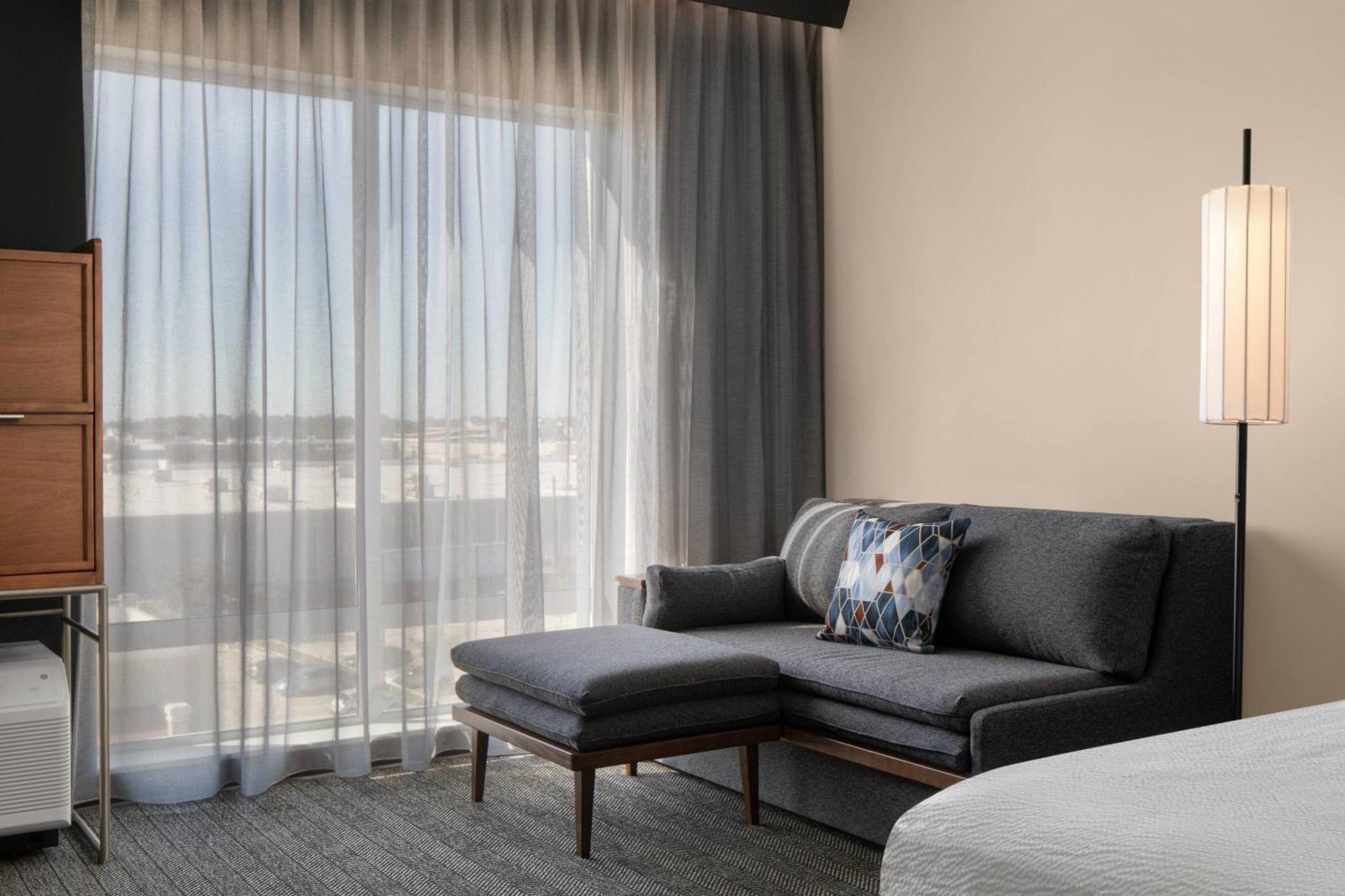 Courtyard By Marriott I-10 West/memorial 3* Houston