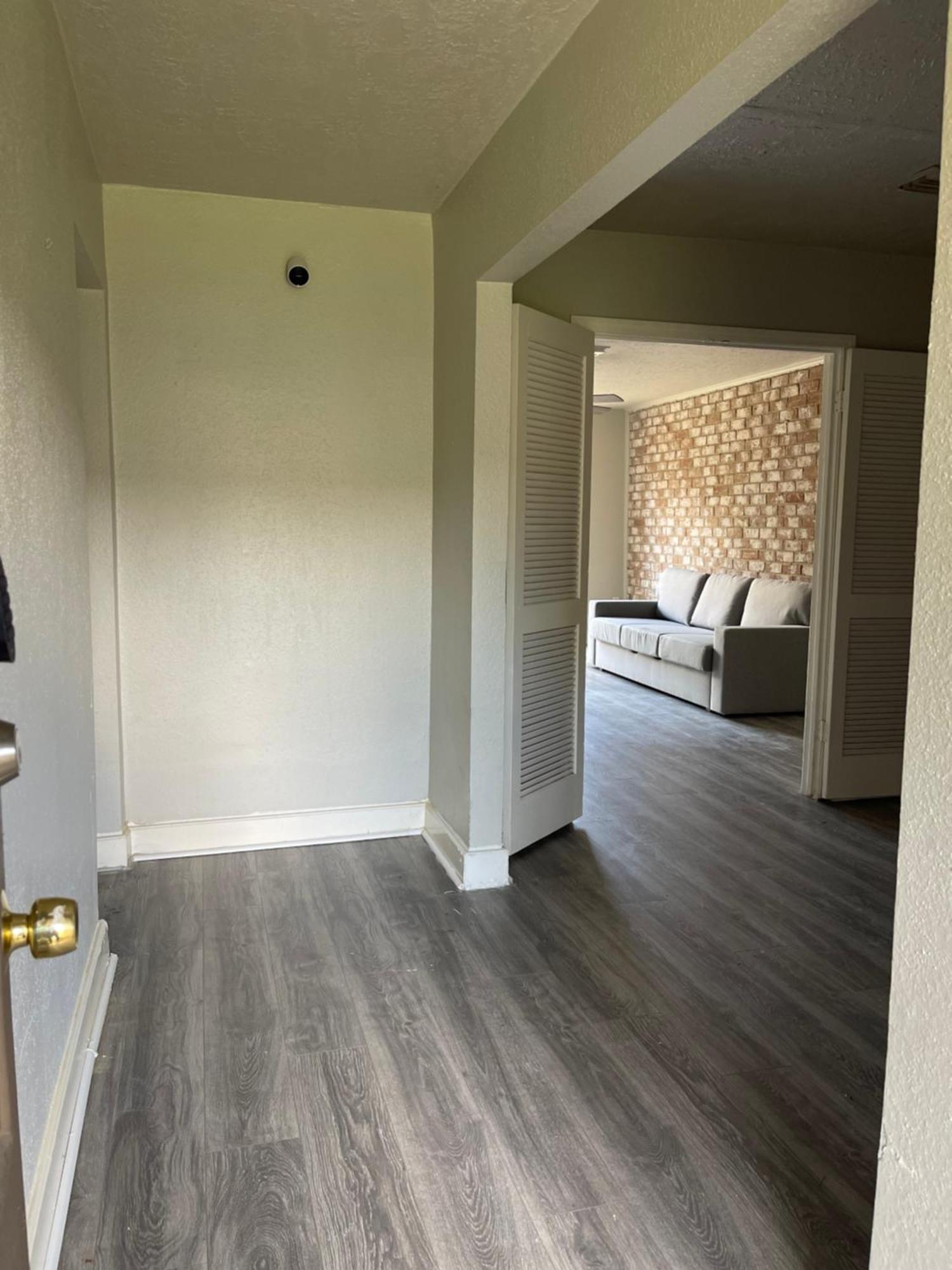 Charming Spacious 2br Near Chinatown-entire Townhouse Apartment *