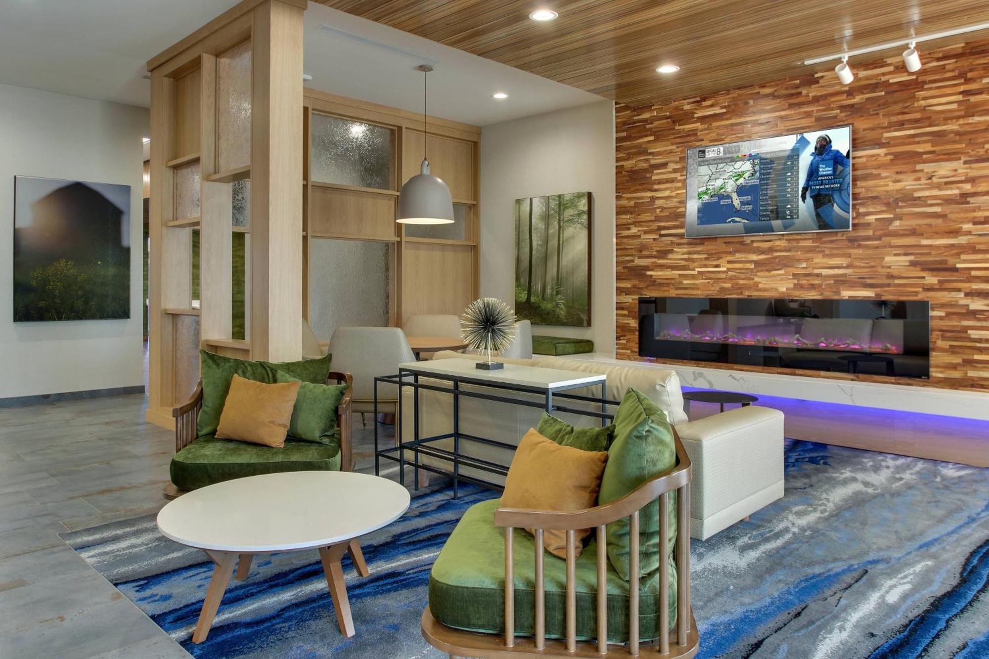 Hotel Fairfield And By Marriott Brookhollow Houston