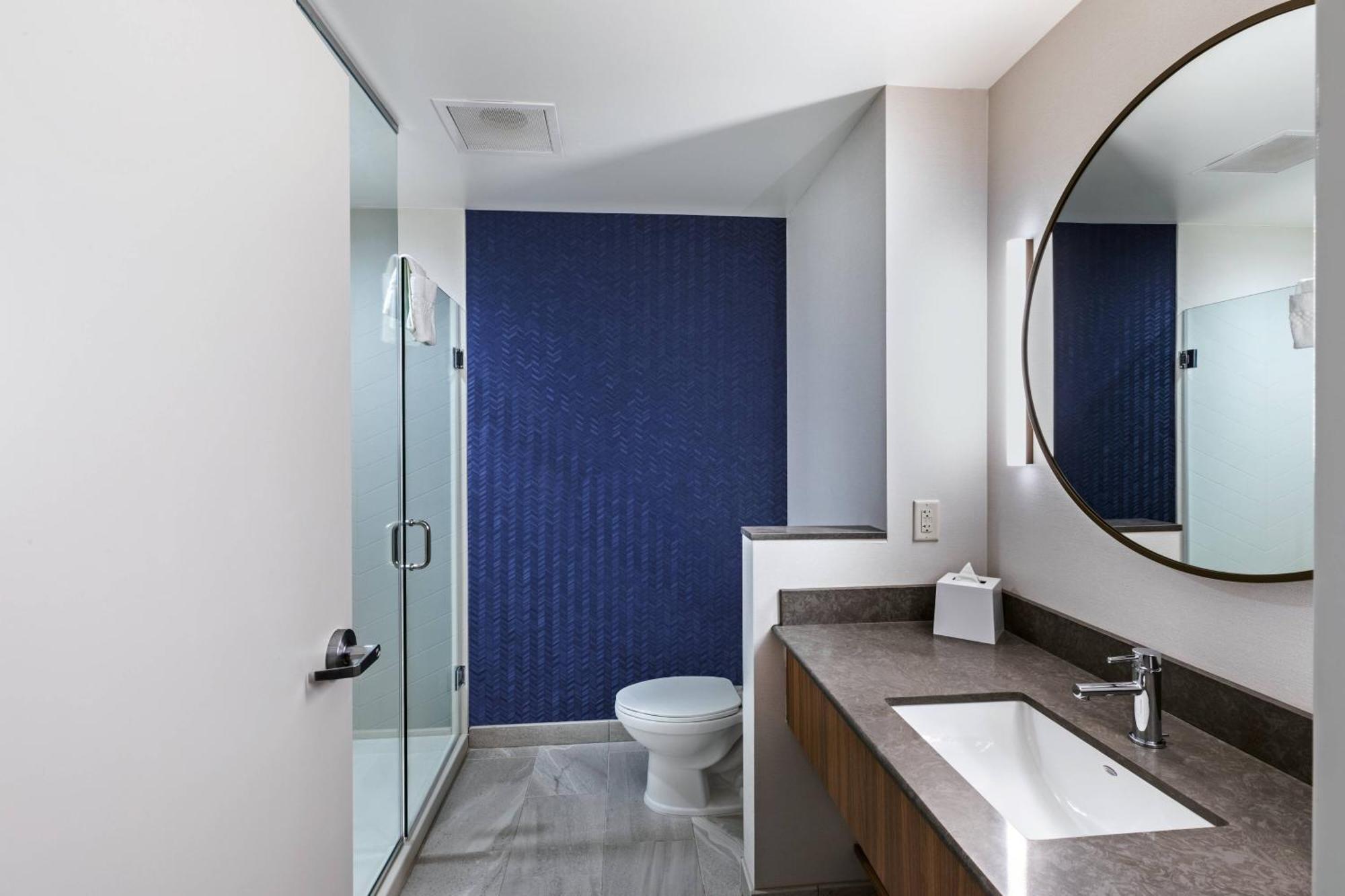 Hotel Fairfield & Memorial Area 3*