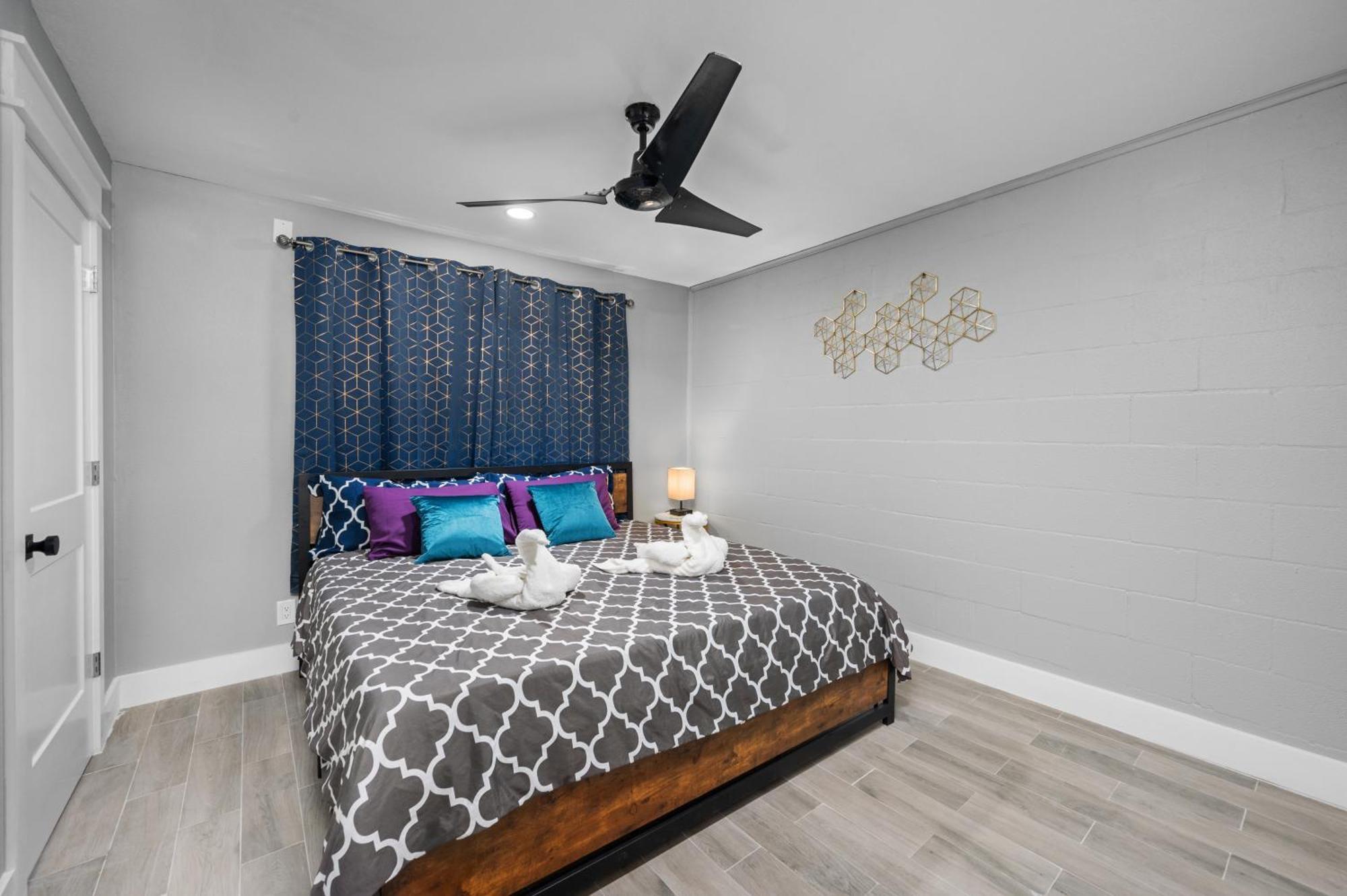 Relaxing 2br Haven In Heights With Pool And Free Parking Houston