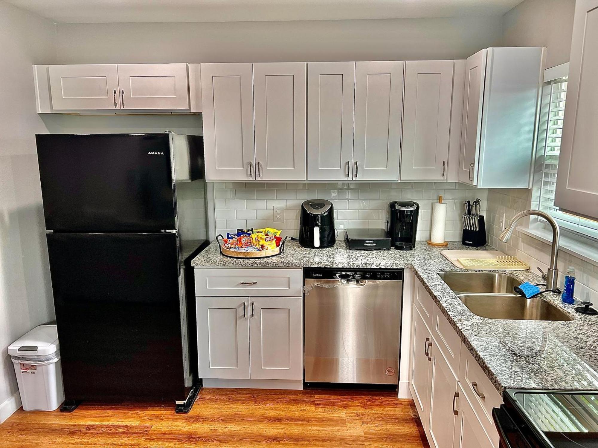 Holiday home 3br Retreat Near Downtown - Airport - Nrg Stadium