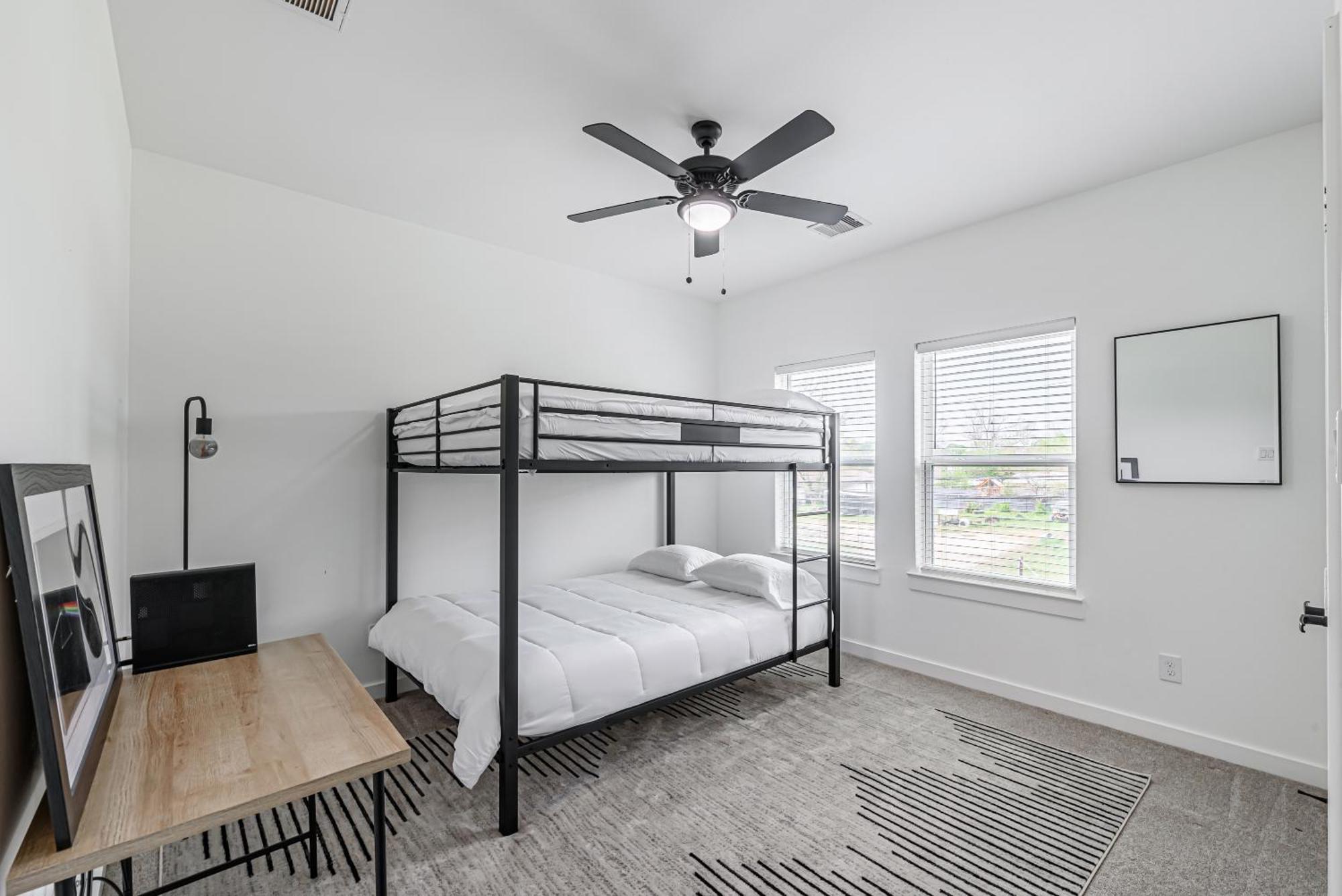 Polo Loft At Dewalt Houston
