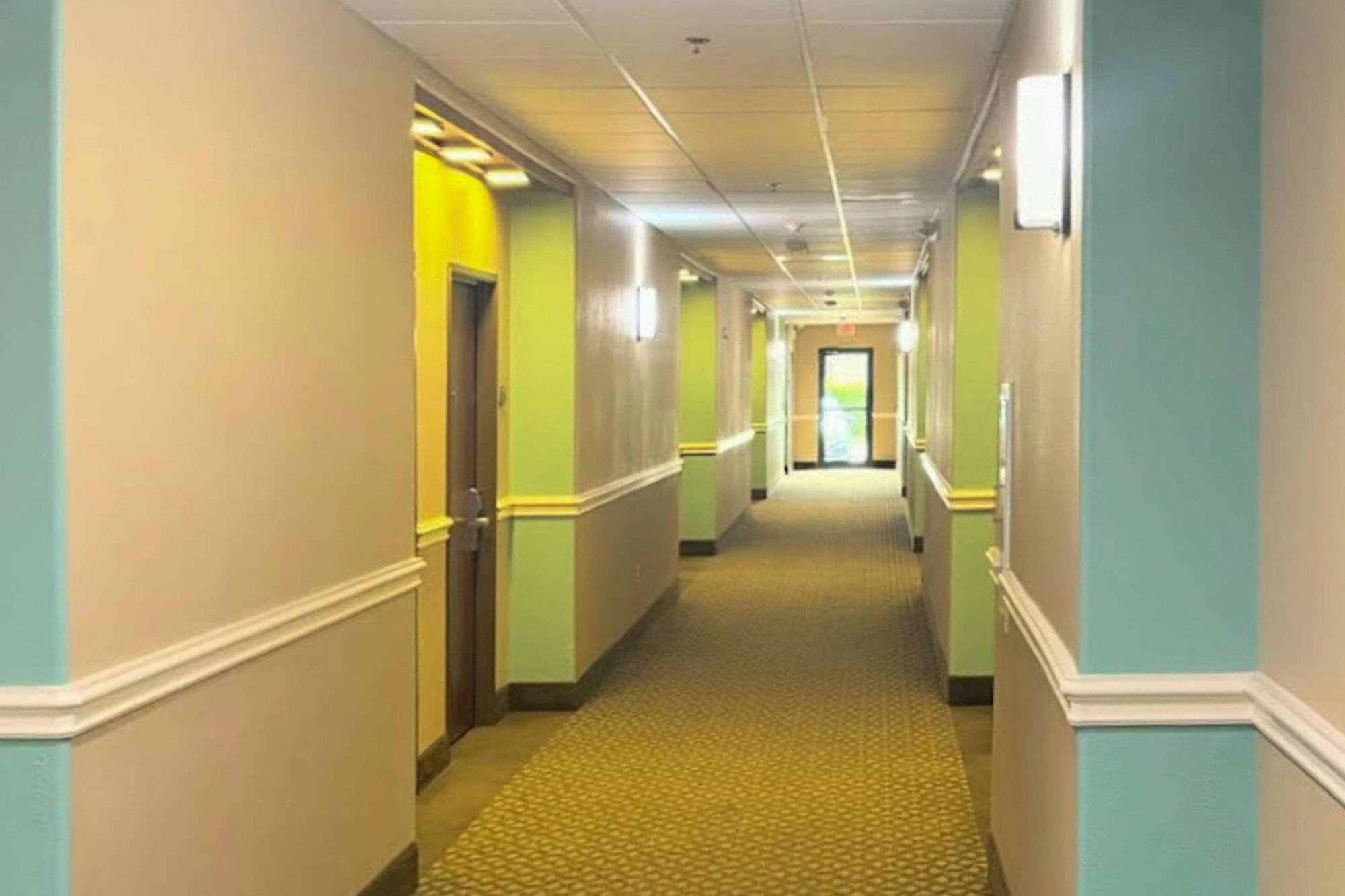 Comfort Westchase Energy Corridor Hotel