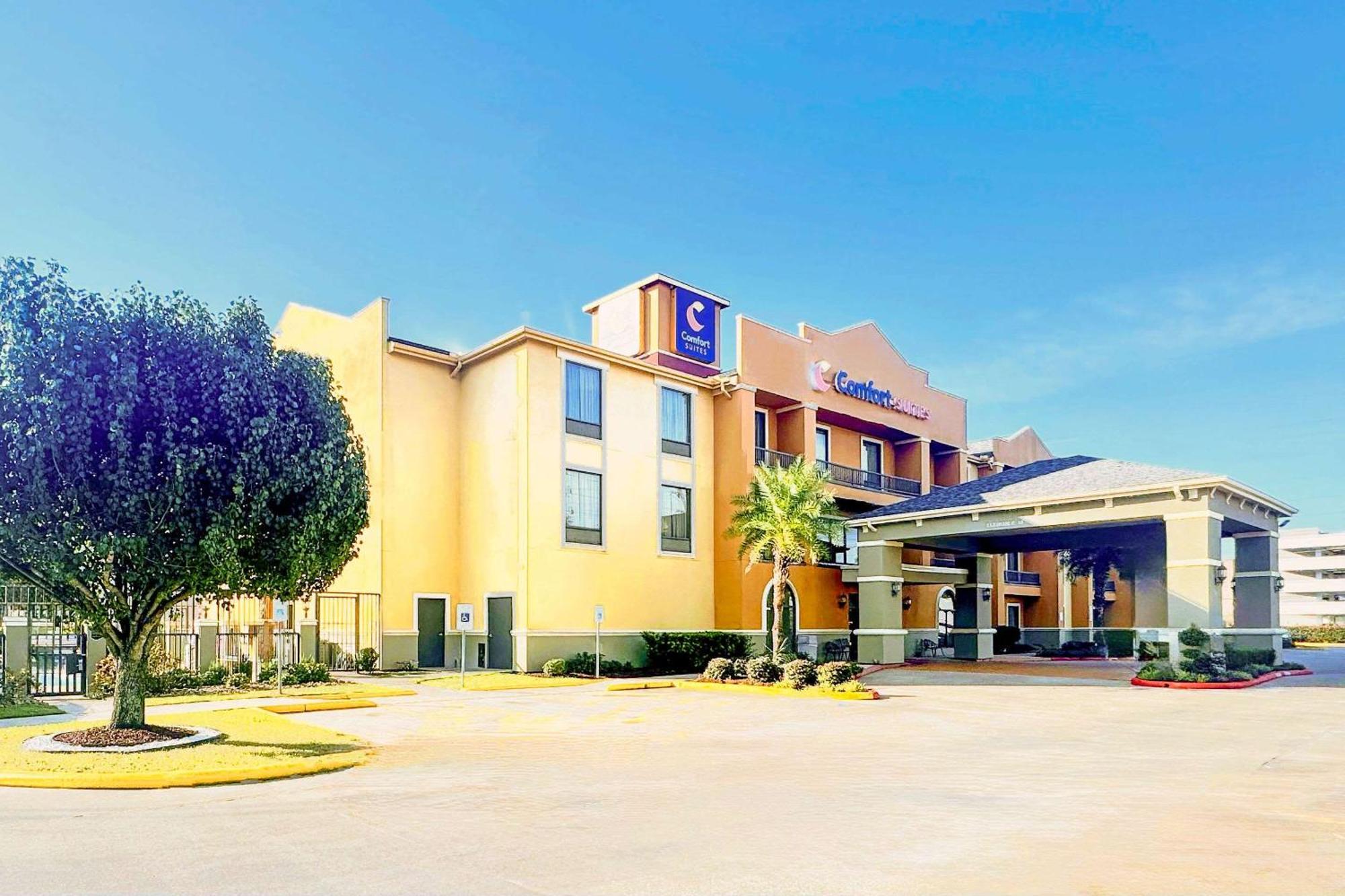 Comfort Westchase Energy Corridor 3*