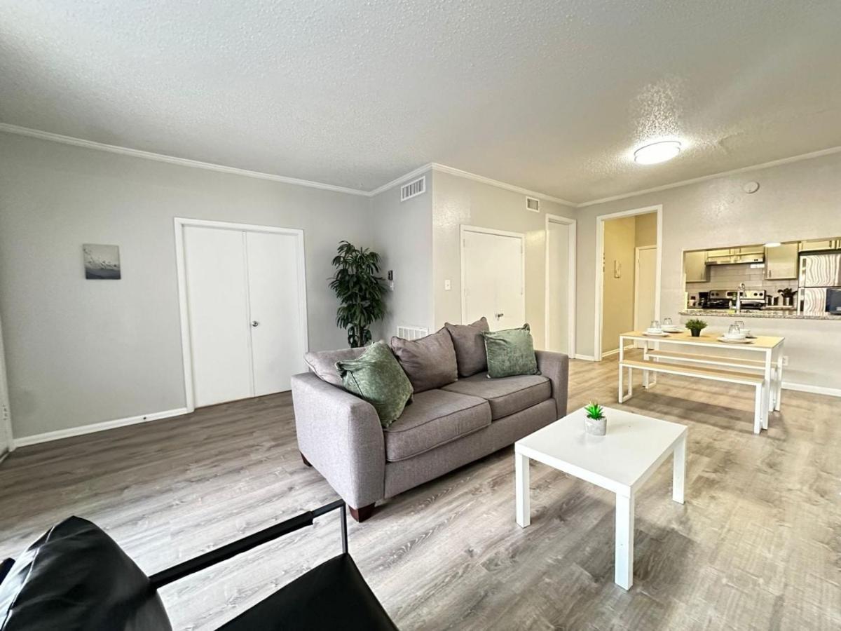 In Close To Nature & Urban Excitement Apartment *