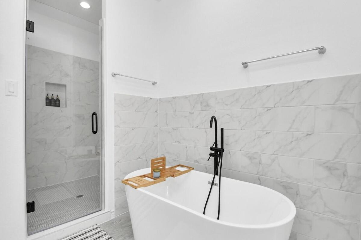 Holiday home Emerald Homes Luxury - A Nrg, Med Center *