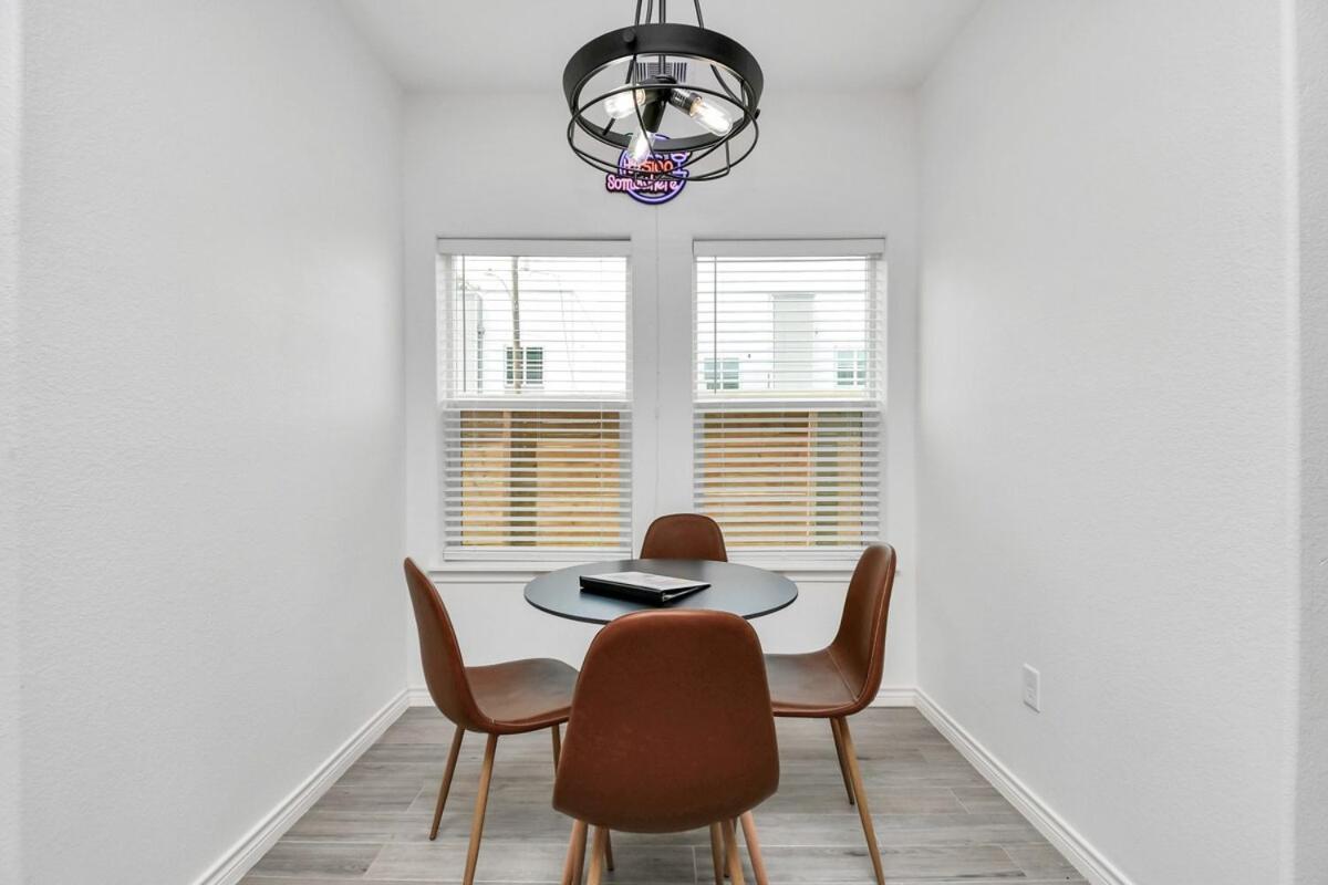 Emerald Homes Luxury - A Nrg, Med Center Holiday home
