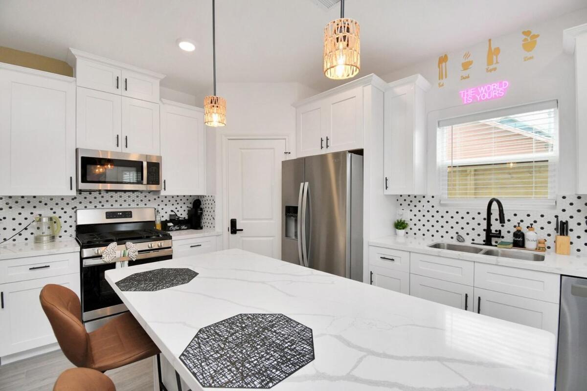 Emerald Homes Luxury - A Nrg, Med Center Houston