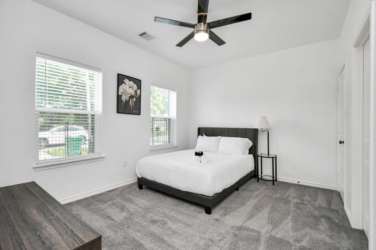 Holiday home Emerald Homes Luxury - A Nrg, Med Center *