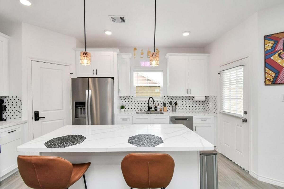 Emerald Homes Luxury - A Nrg, Med Center Holiday home *