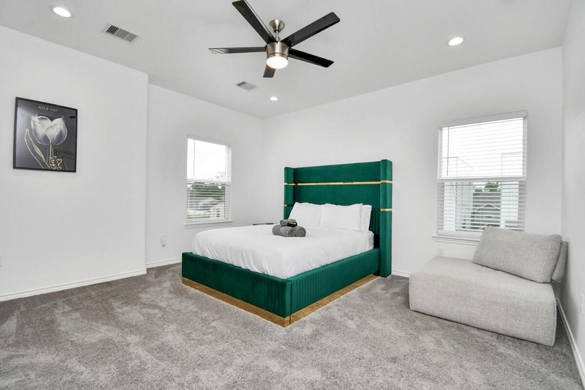 Holiday home Emerald Homes Luxury - A Nrg, Med Center