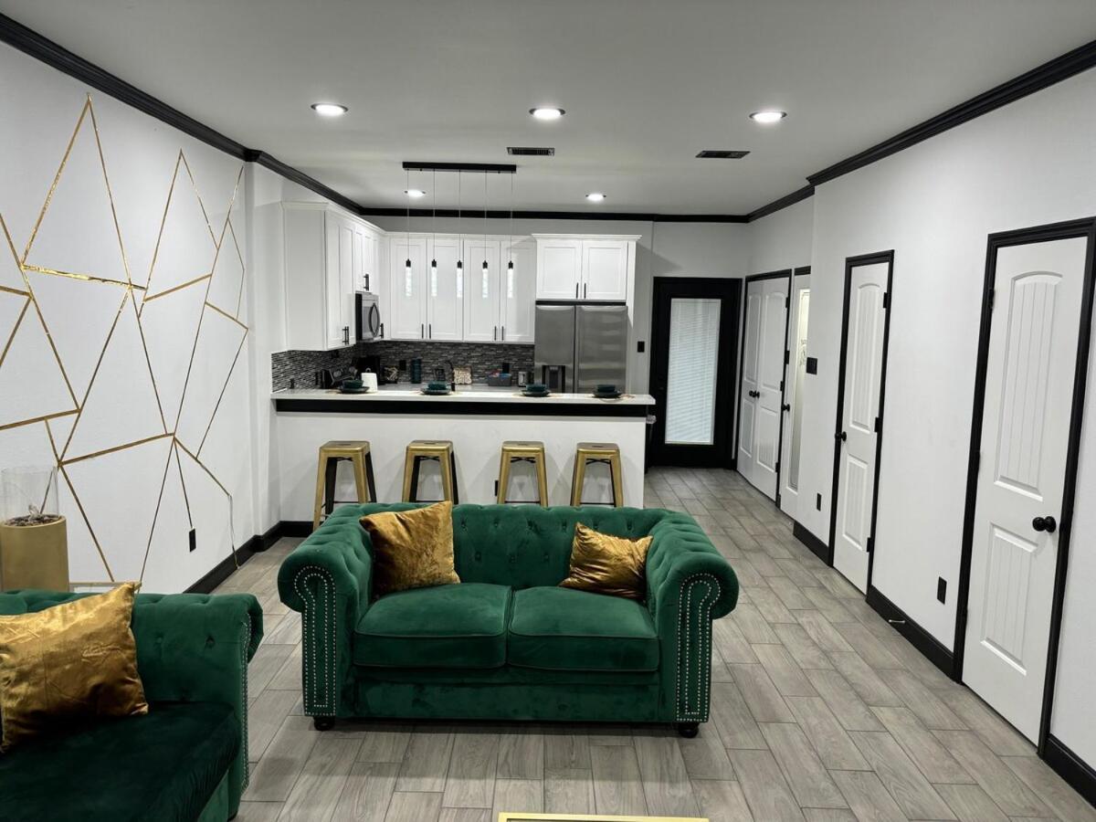 Holiday home 2bd 2br Modern House Oasis Houston